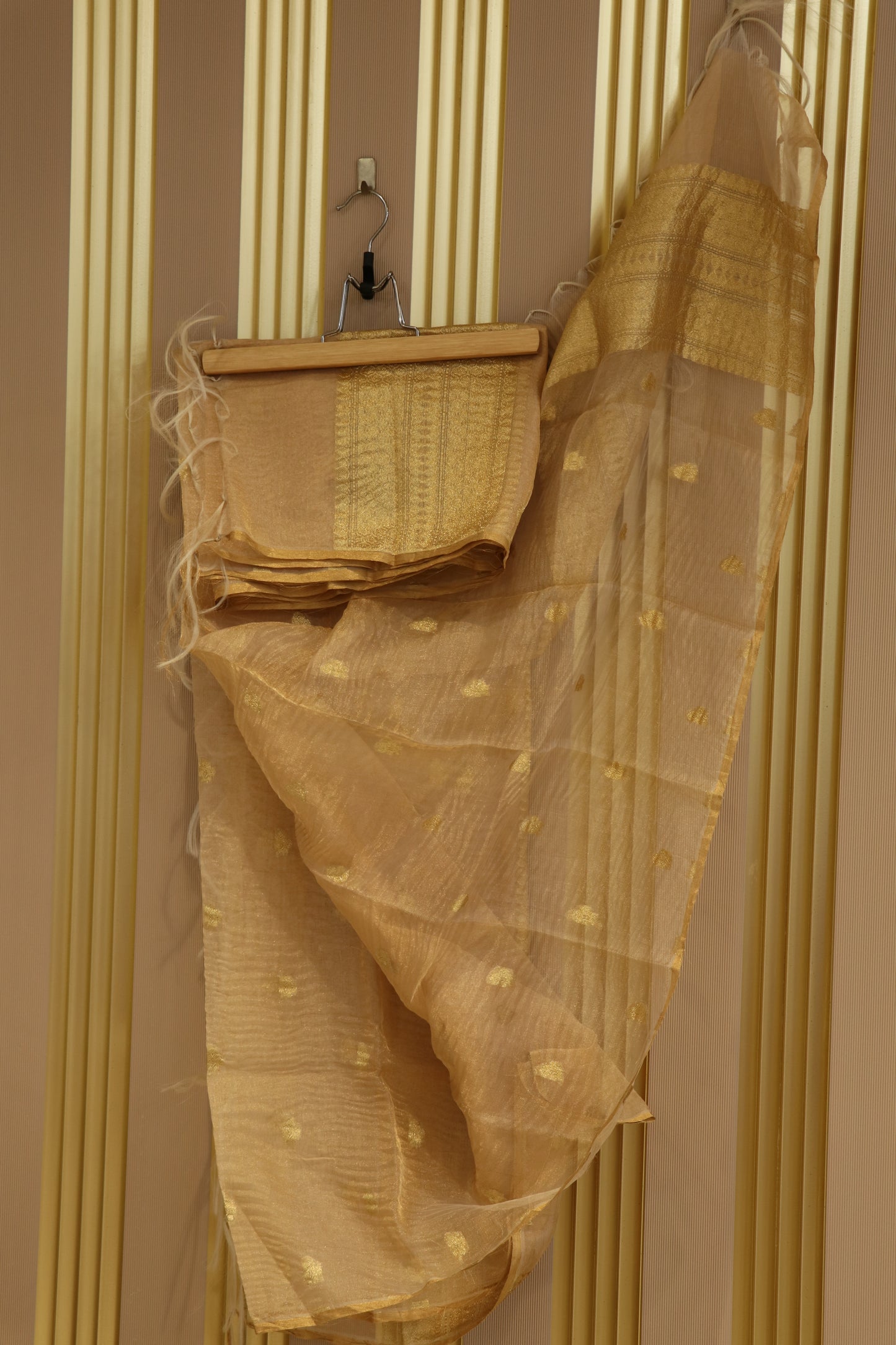 Pure banarasi tissue crushed dupattas with gold zari weaved buttis