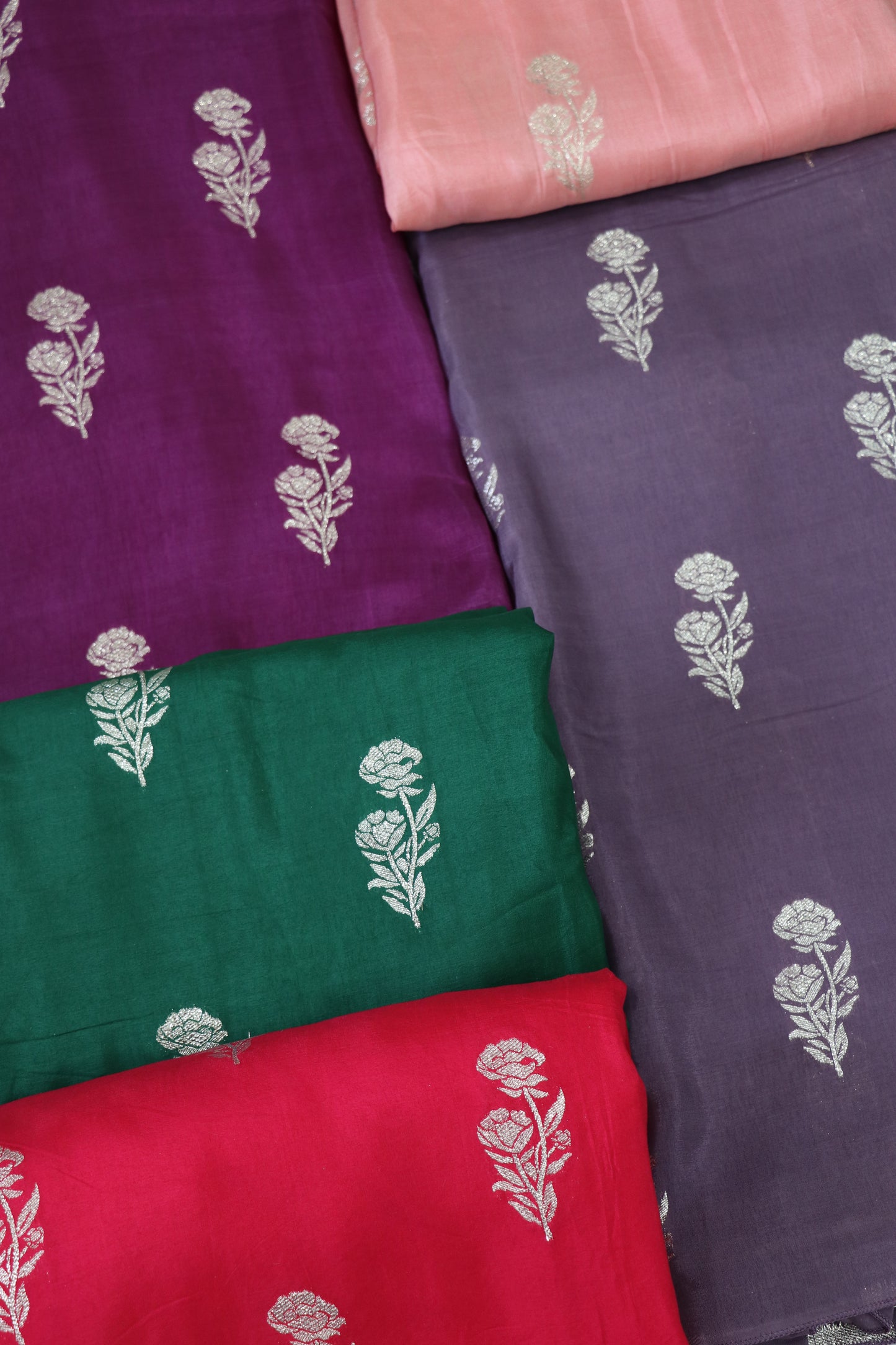 Jacquard Roses Woven Russian Silk Fabric