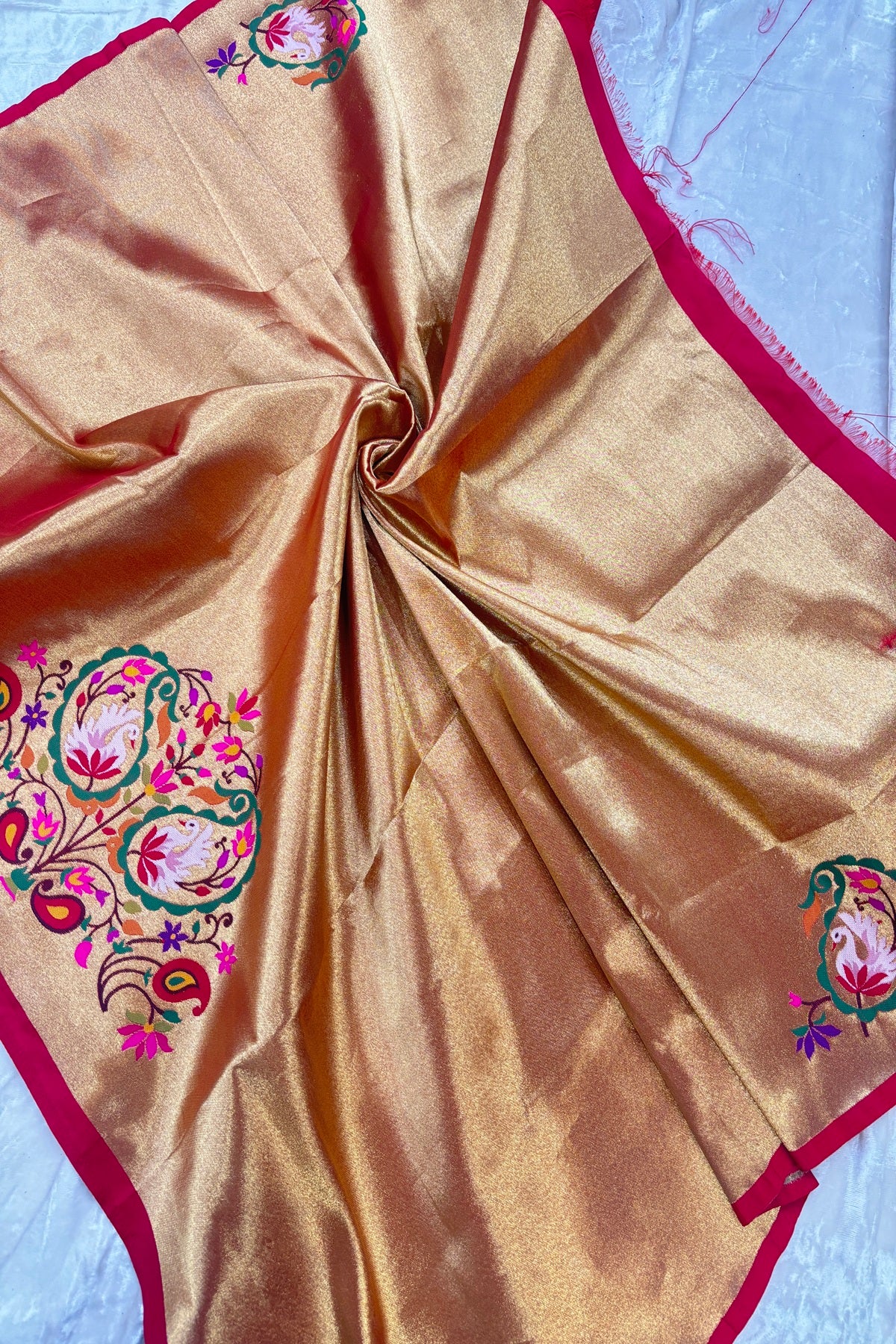 Swan Paisley With Floral Motif Paithani Woven Blouse Fabric (1 Mtr Cut)