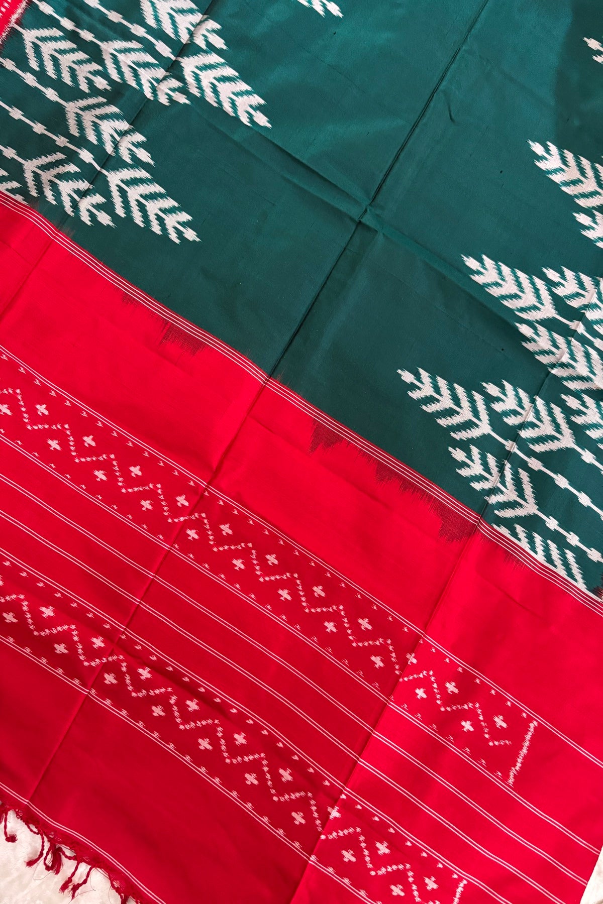 Rama Green Chevron Tree Motif With Red Border Handwoven Pure Silk Ikkat Dupatta