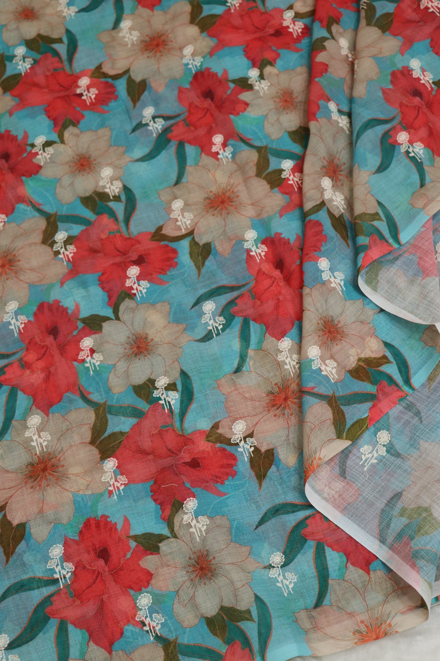 Semi Lenin Dual Shaded Floral & Embroidered Fabric