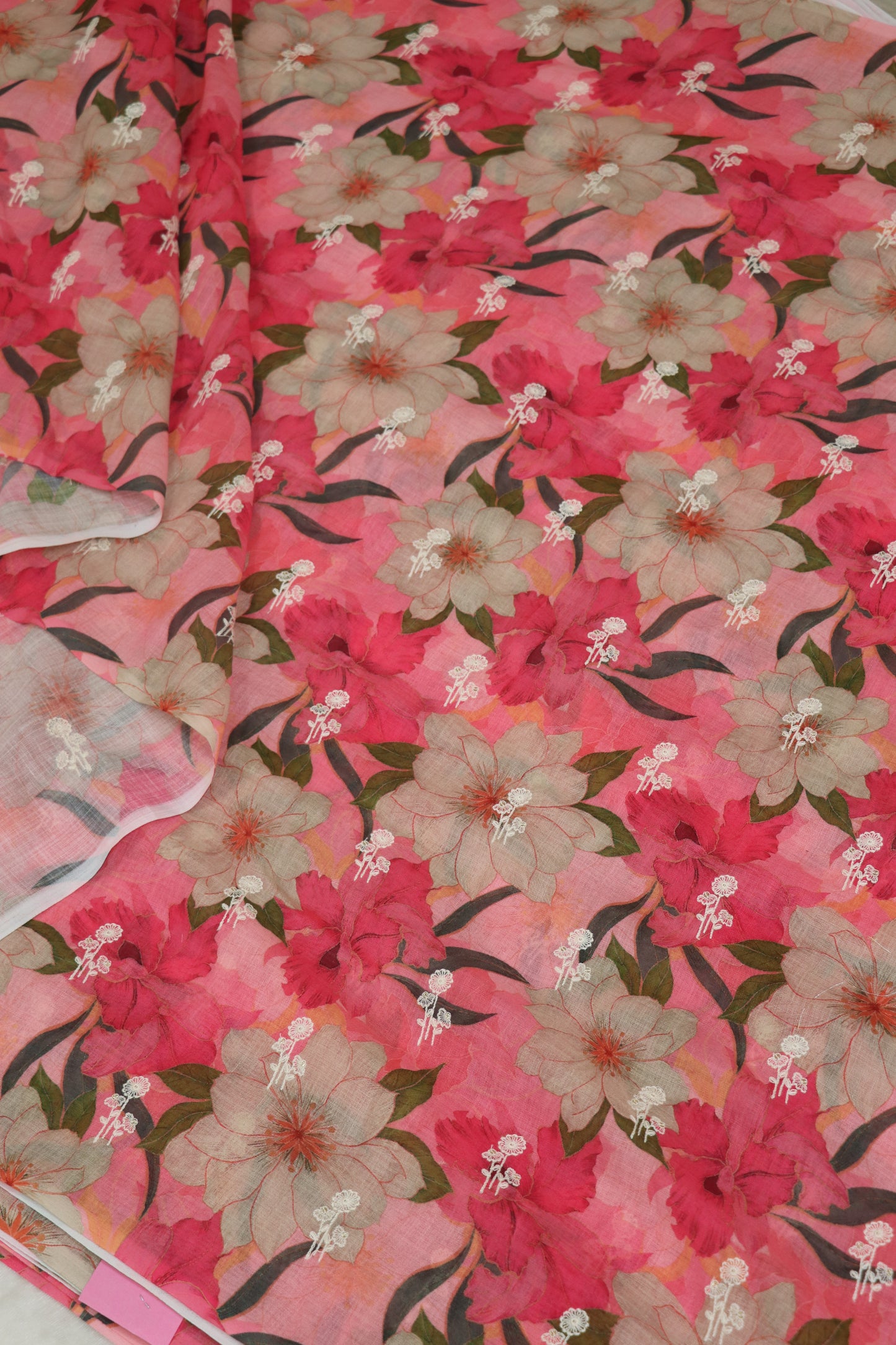 Semi Lenin Dual Shaded Floral & Embroidered Fabric