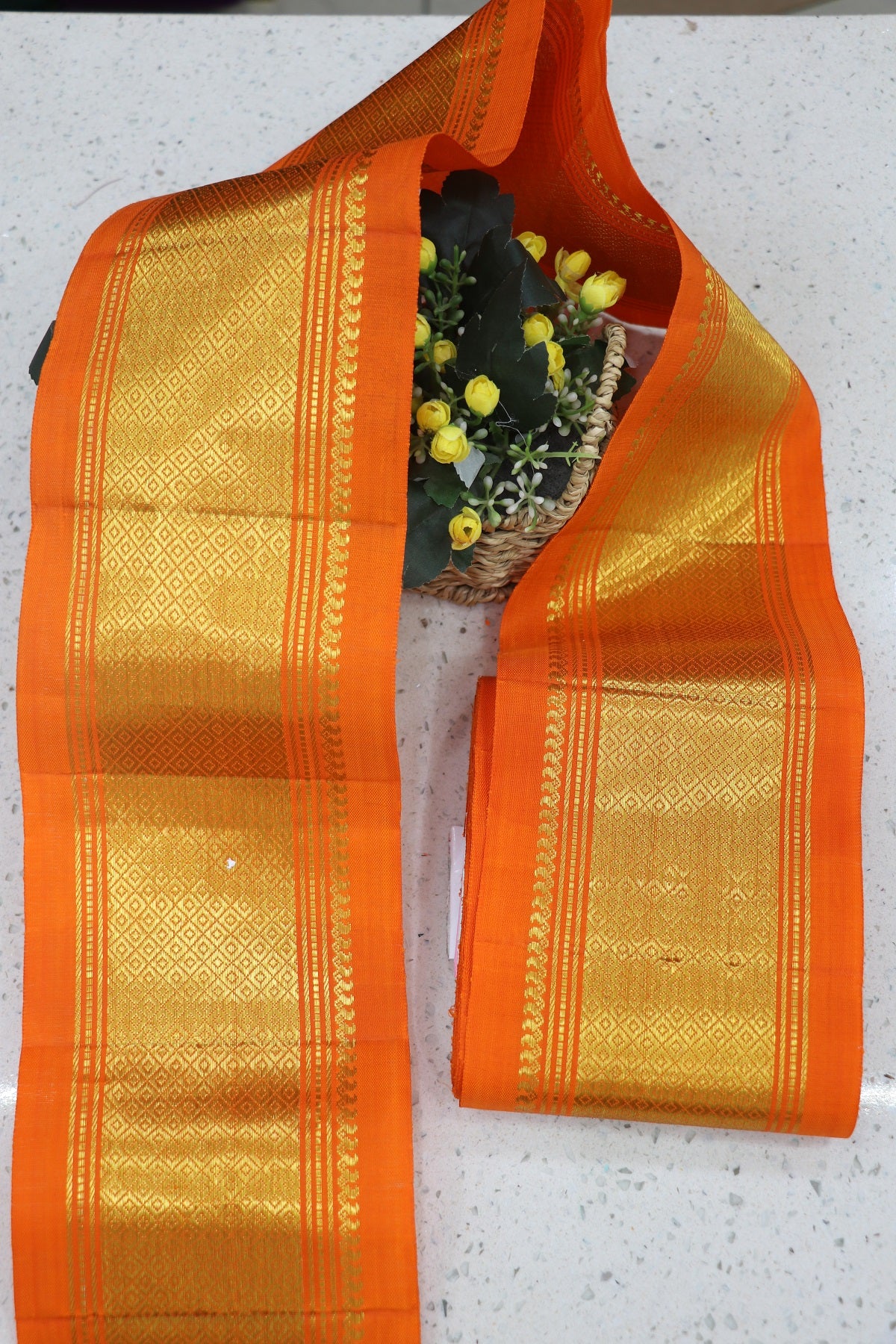 6 inches Pure Kanchi Border/Lace In Diamond & Mango Woven Pattern