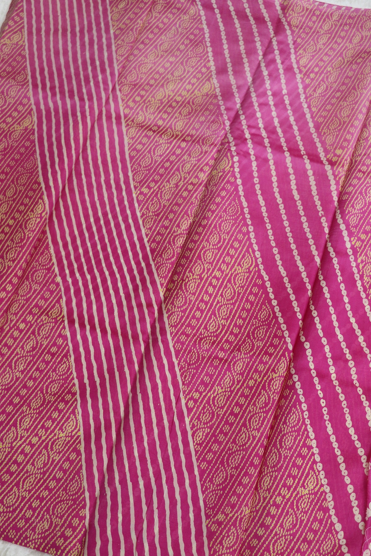 Pure Tussar Bandhani Leheriya & Paisley Printed fabric