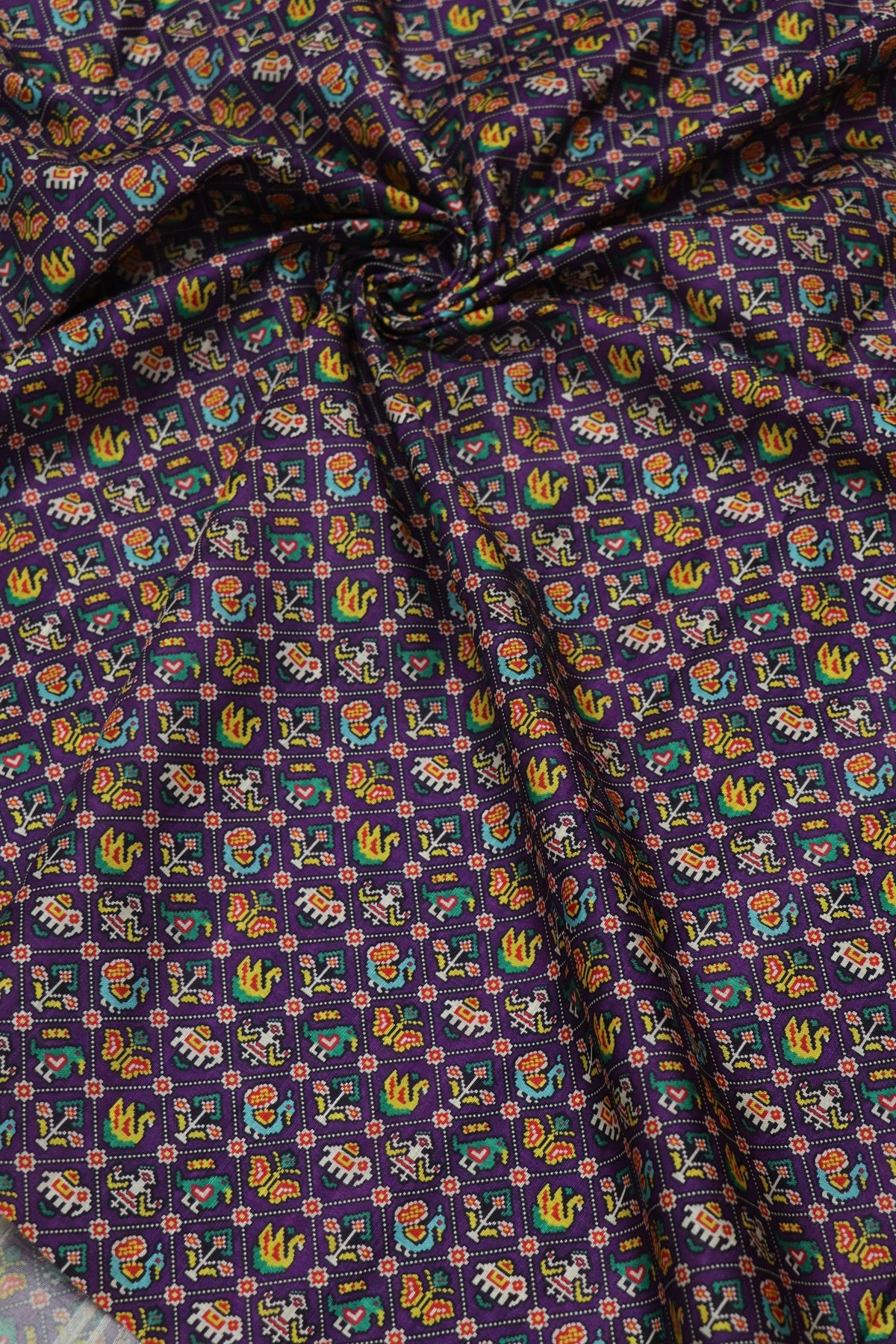 Semi Rawsilk Traditional Patola Design Printed Fabric