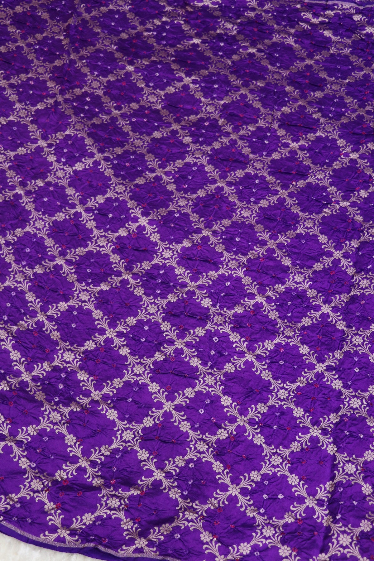 Pure Chiniya Silk Diamond Shape Floral Jaal Woven Bandhani Fabric