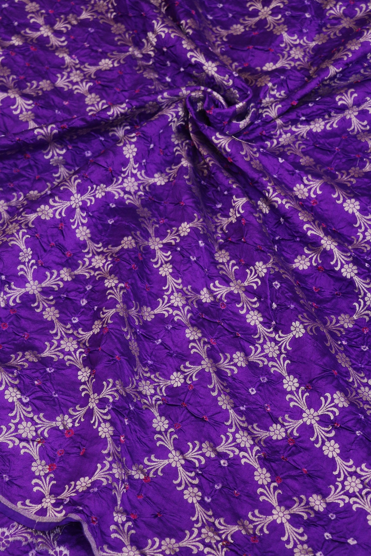Pure Chiniya Silk Diamond Shape Floral Jaal Woven Bandhani Fabric