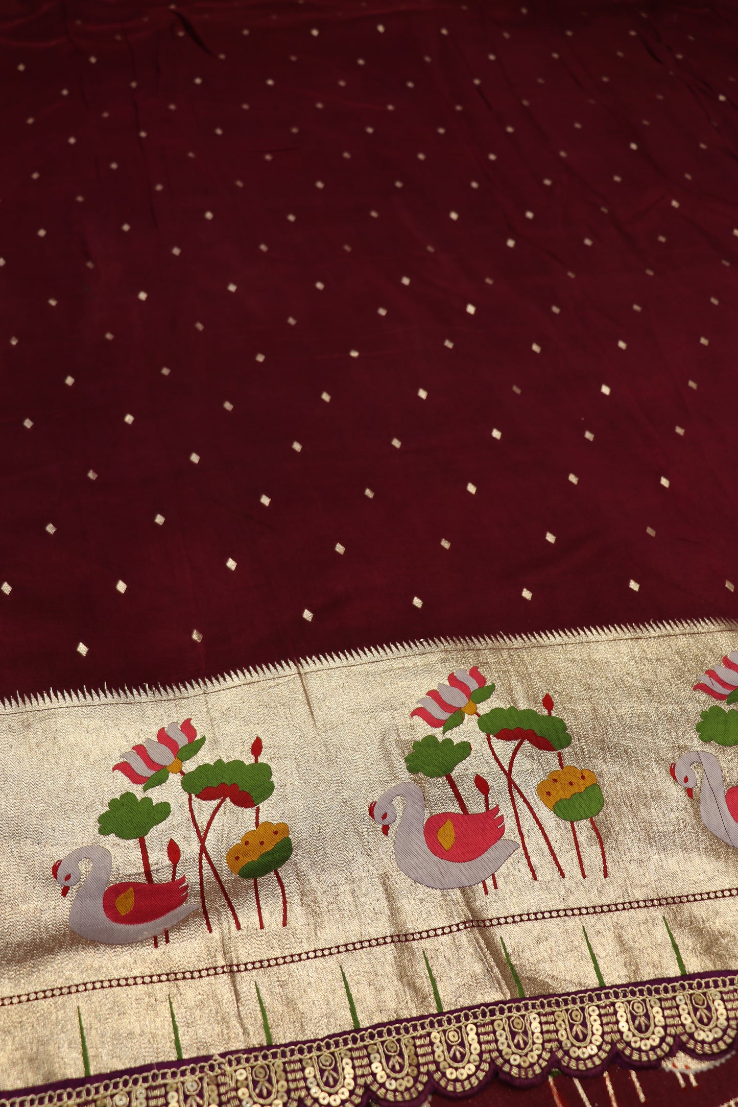 Russian Silk Woven With Pithani Border And Scalop Cutwork Dorie Lace Fabric.