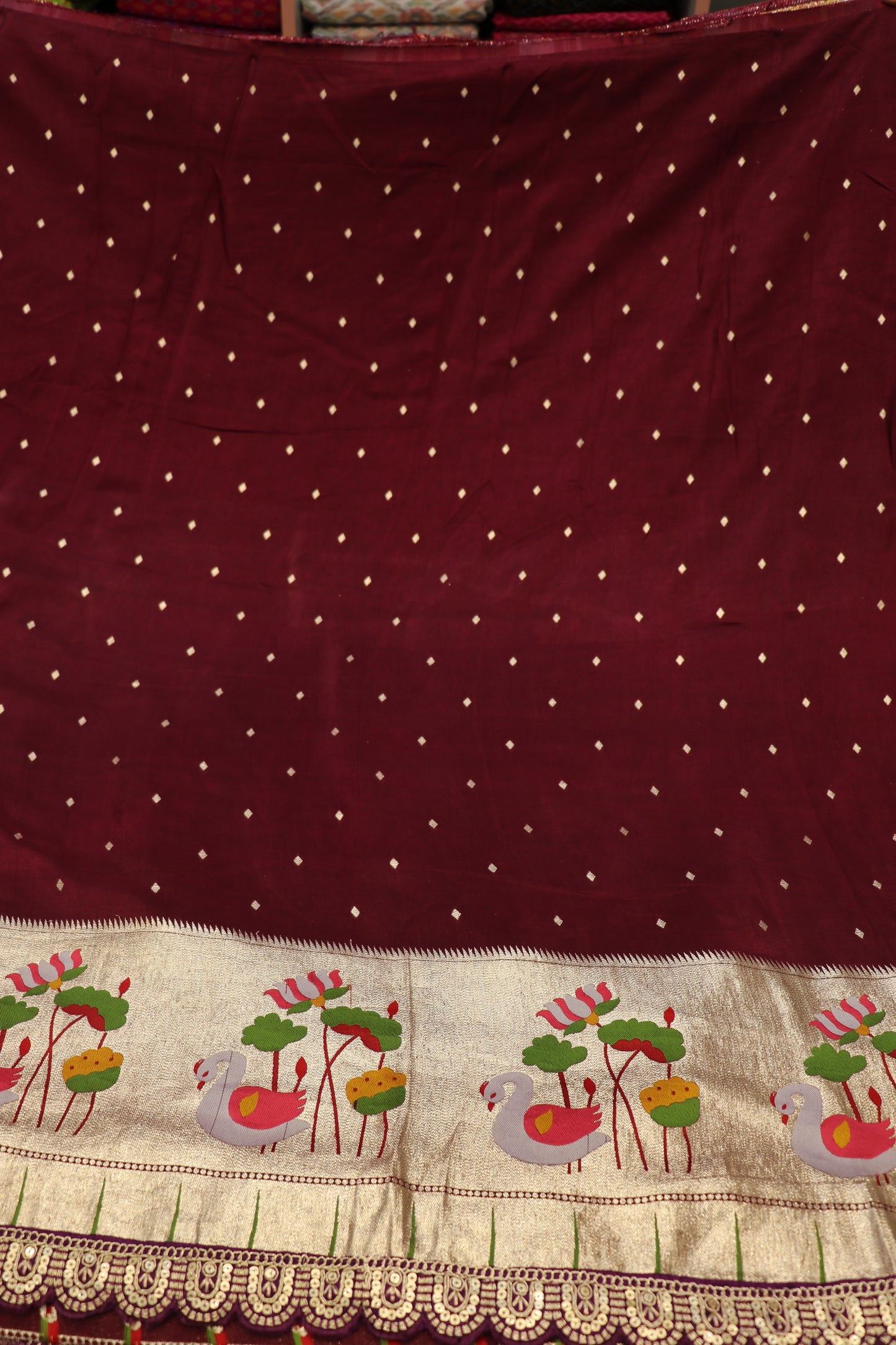 Russian Silk Woven With Pithani Border And Scalop Cutwork Dorie Lace Fabric.