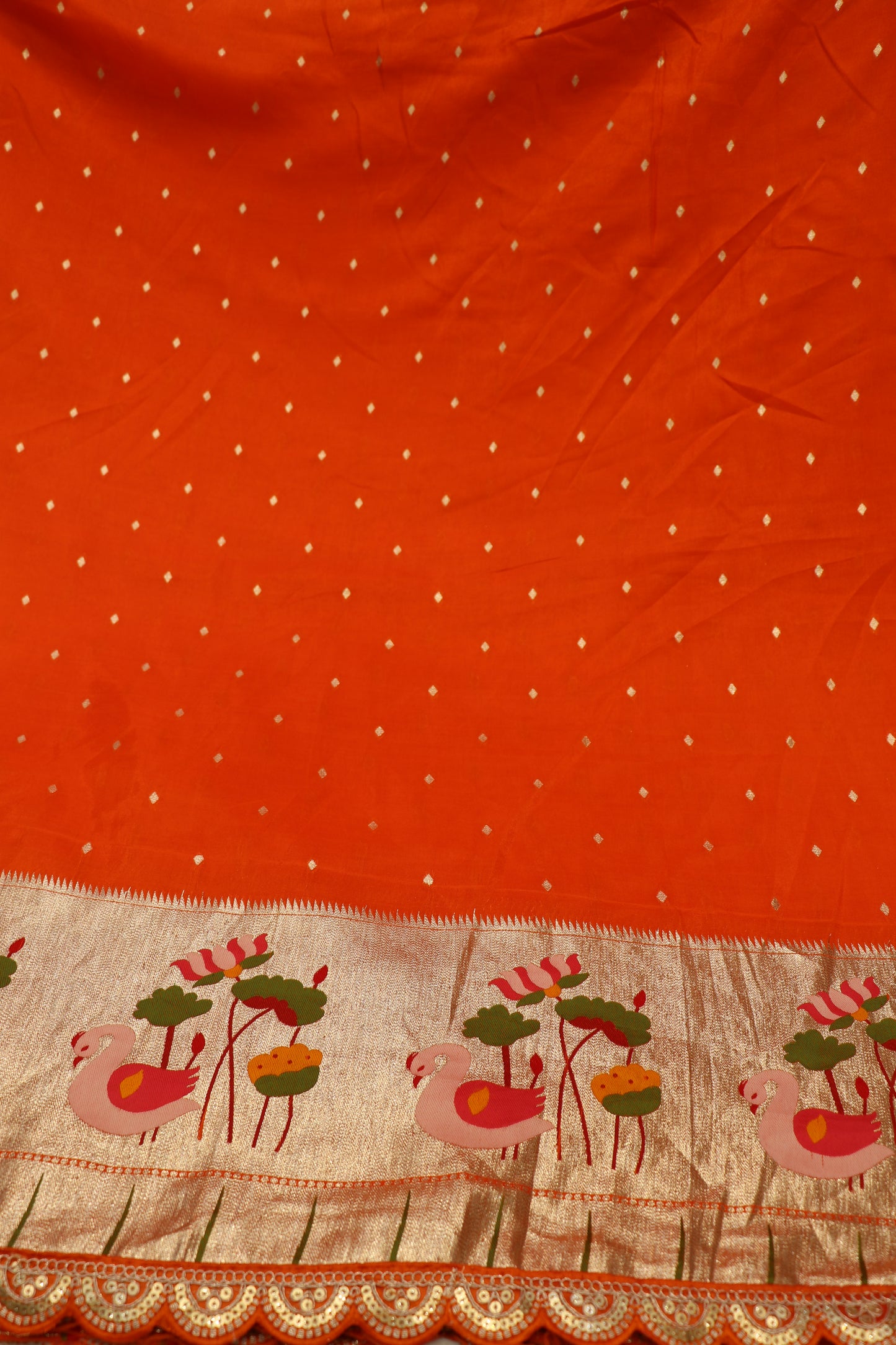 Russian Silk Woven With Pithani Border And Scalop Cutwork Dorie Lace Fabric.