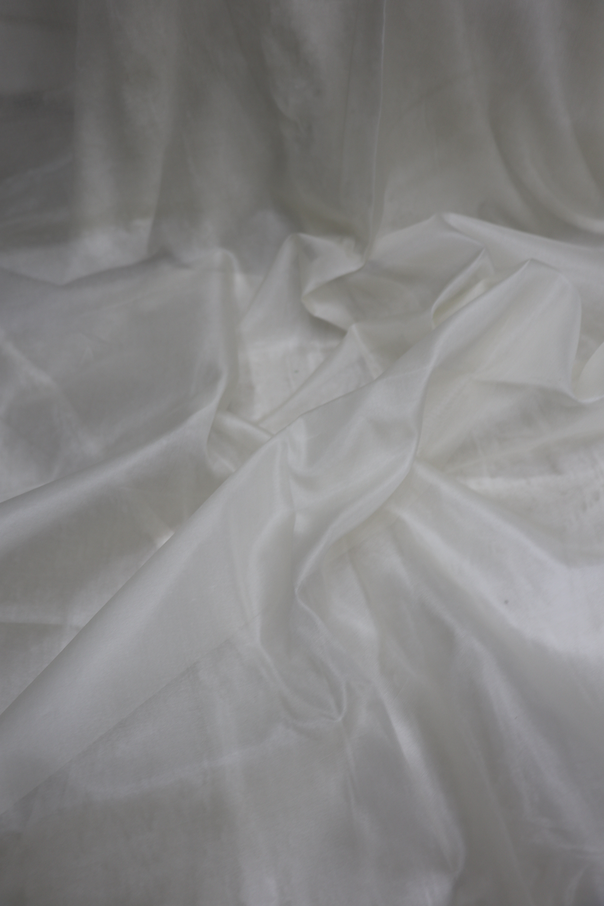 4/4 Pure Organza White Dyeable Fabric