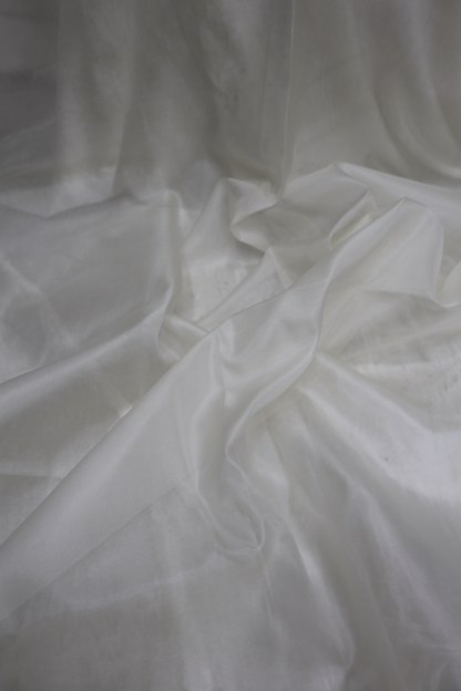 4/4 Pure Organza White Dyeable Fabric