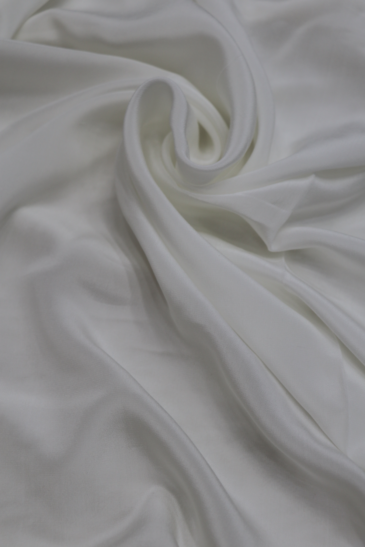 60 Gms Pure Crepe White Dyeable Fabric