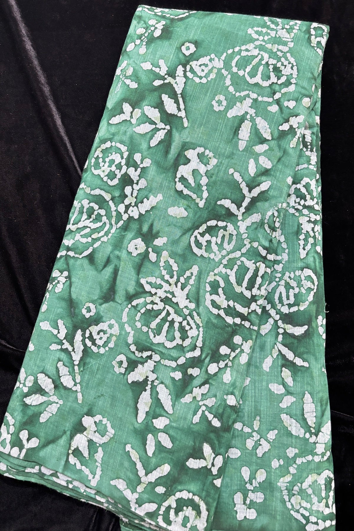 Twin Flowers Batik Printed Jacquard Pure Cotton Fabric