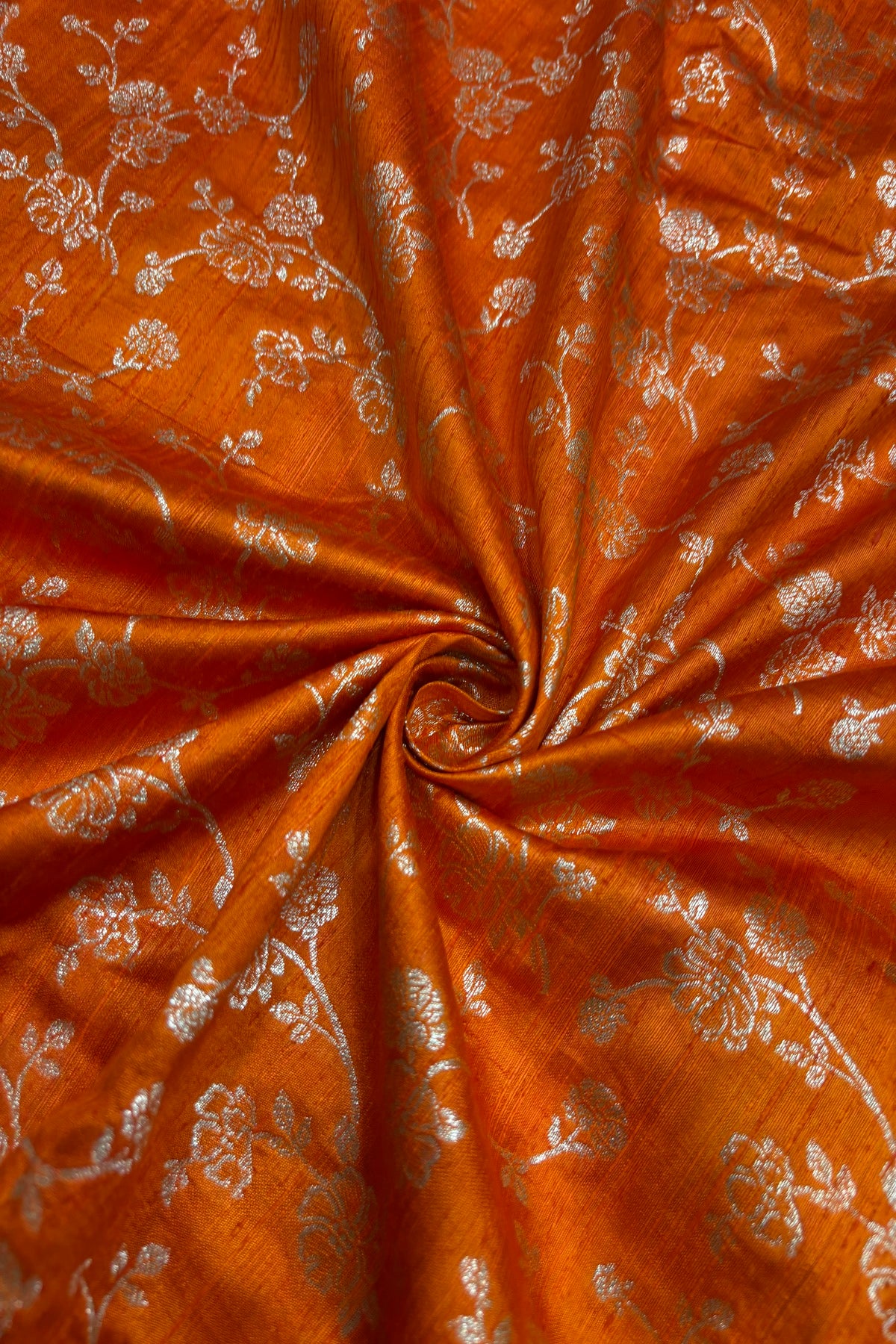 Bell Floral Jaal Banarasi Gold Zari Woven Pure Rawsilk Fabric