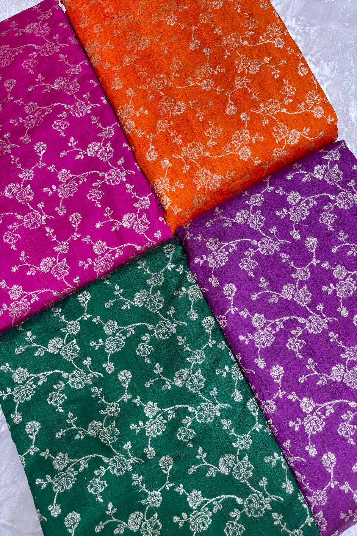 Bell Floral Jaal Banarasi Gold Zari Woven Pure Rawsilk Fabric