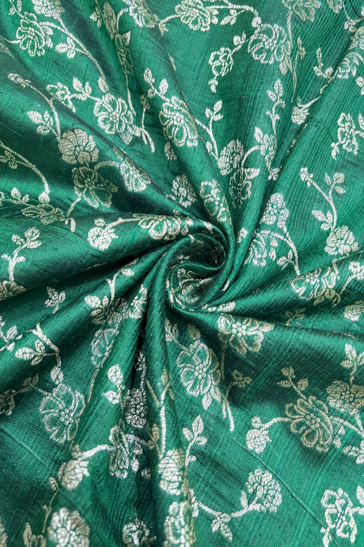 Bell Floral Jaal Banarasi Gold Zari Woven Pure Rawsilk Fabric