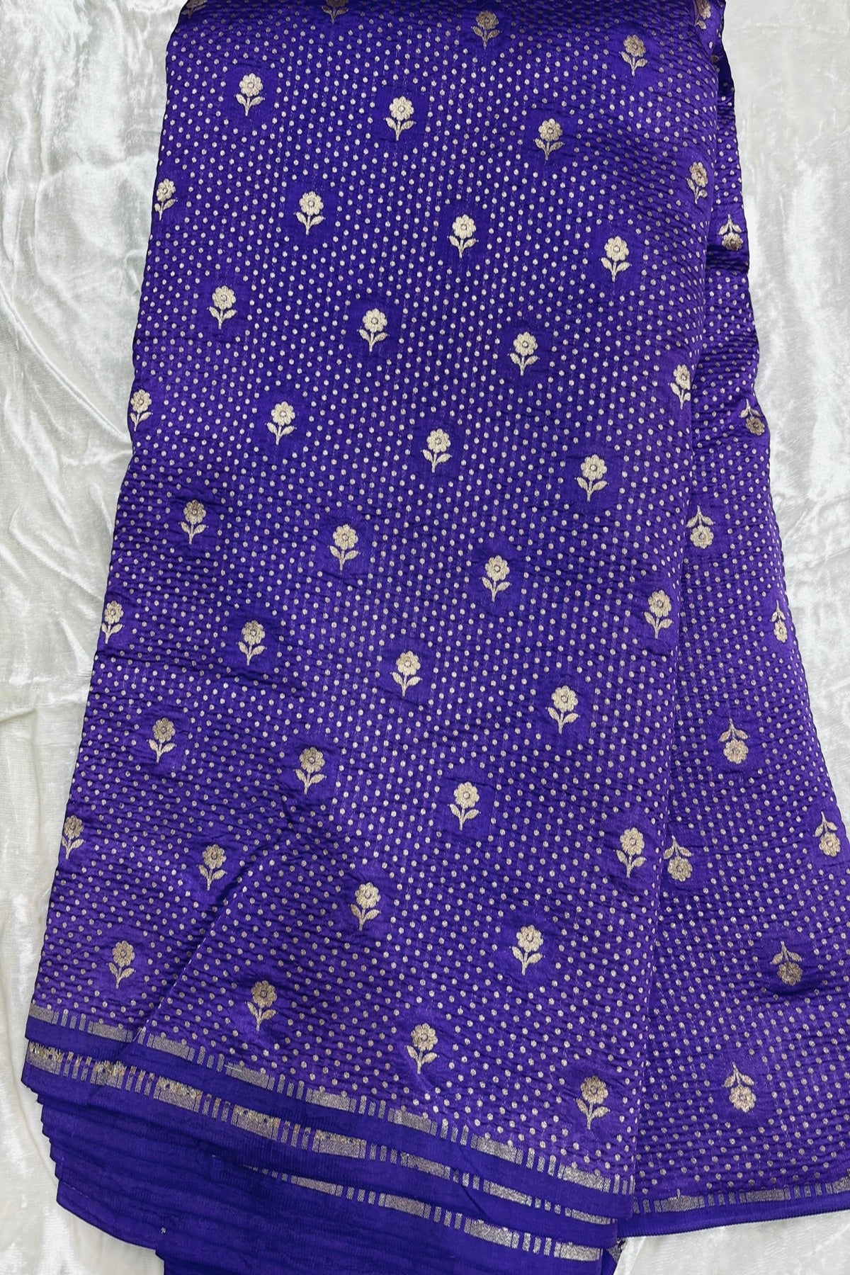 Floral Springs With Miniature Zari Woven Pure Banaras Silk Fabric
