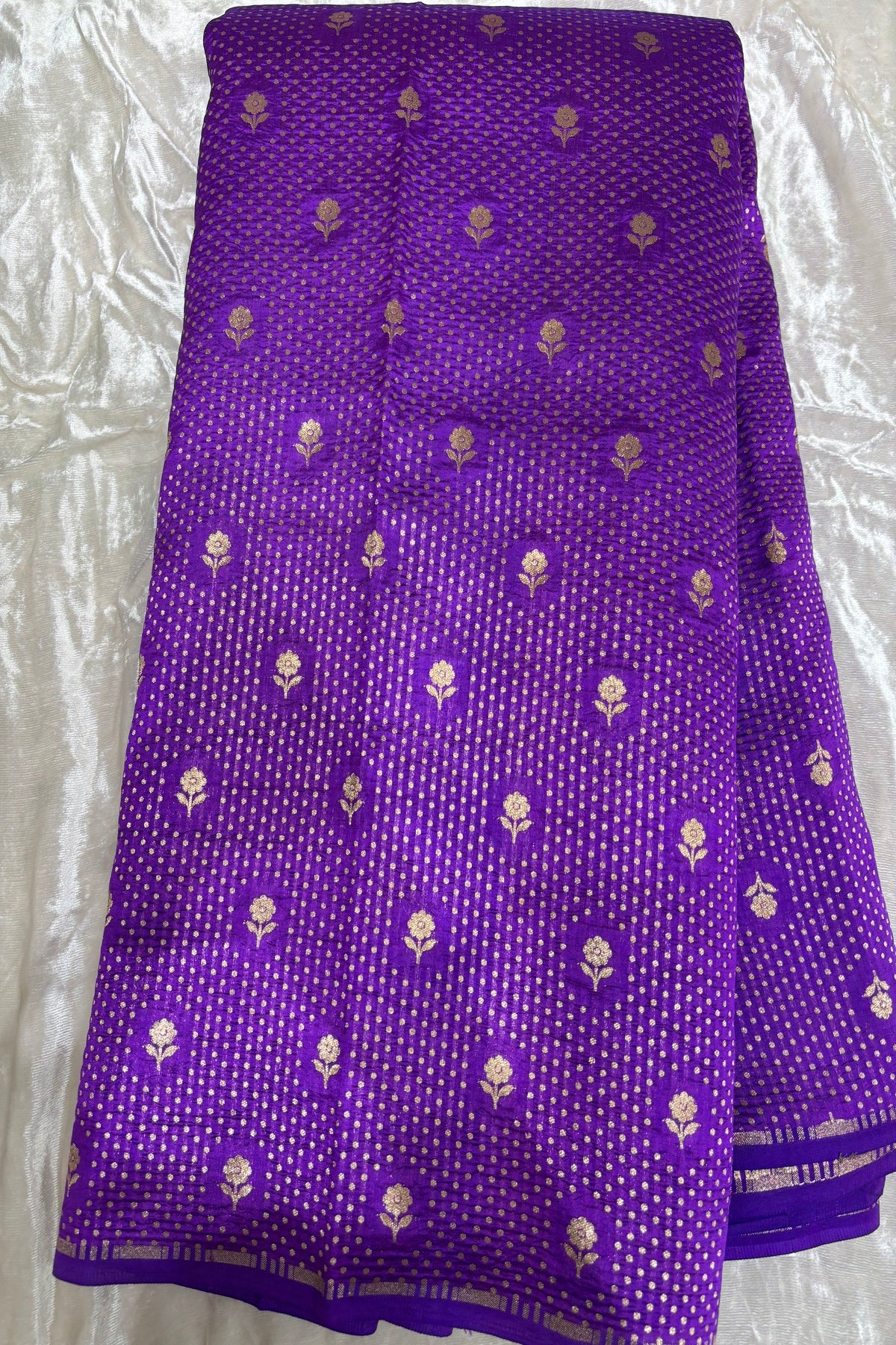 Floral Springs With Miniature Zari Woven Pure Banaras Silk Fabric