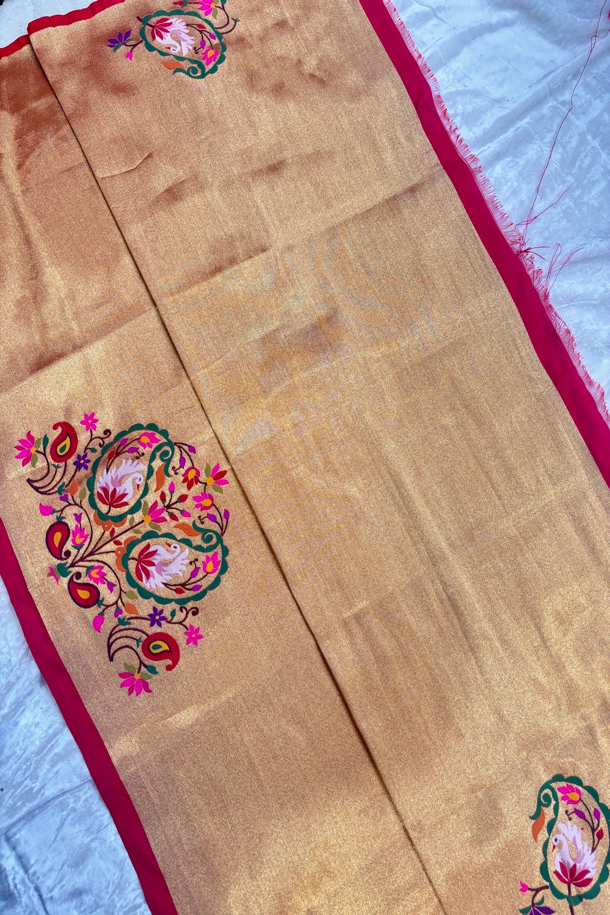 Swan Paisley With Floral Motif Paithani Woven Blouse Fabric (1 Mtr Cut)