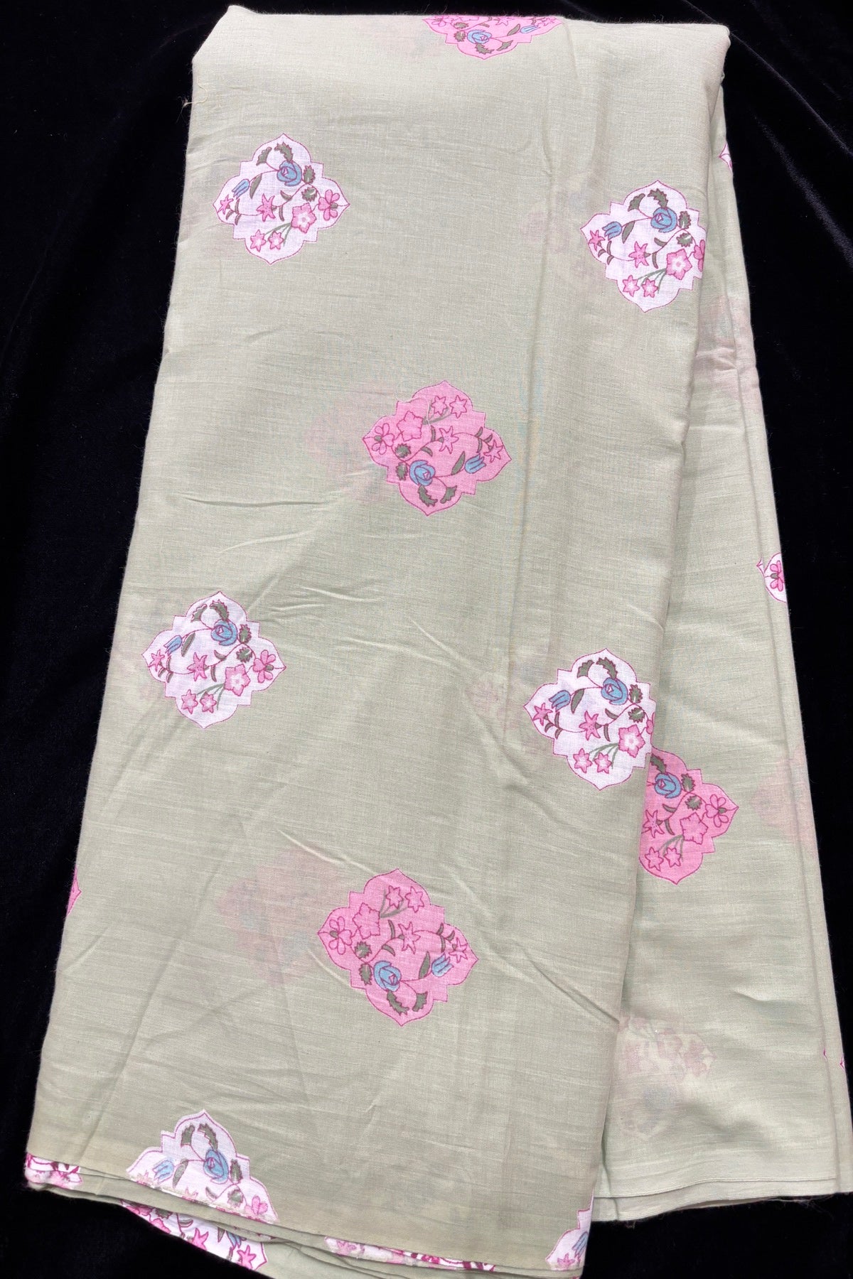Floral Geometric Cartouche Buttas Printed Pure Cotton Fabric