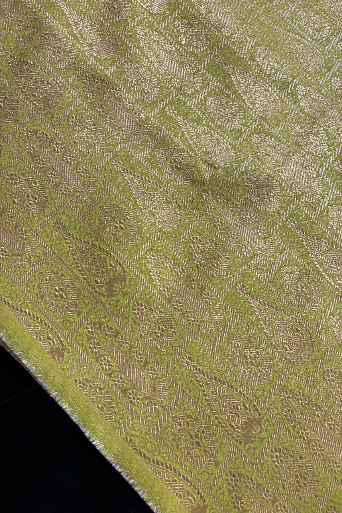 Paisley Motif In Checkered Zari Woven Brocade Semi Katan Silk Fabric