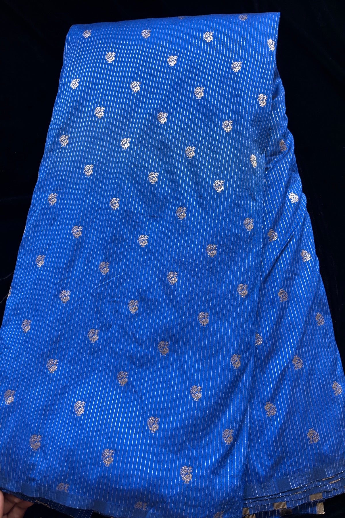 Annapakshi With Vertical Zari Woven Semi Rawsilk Fabric