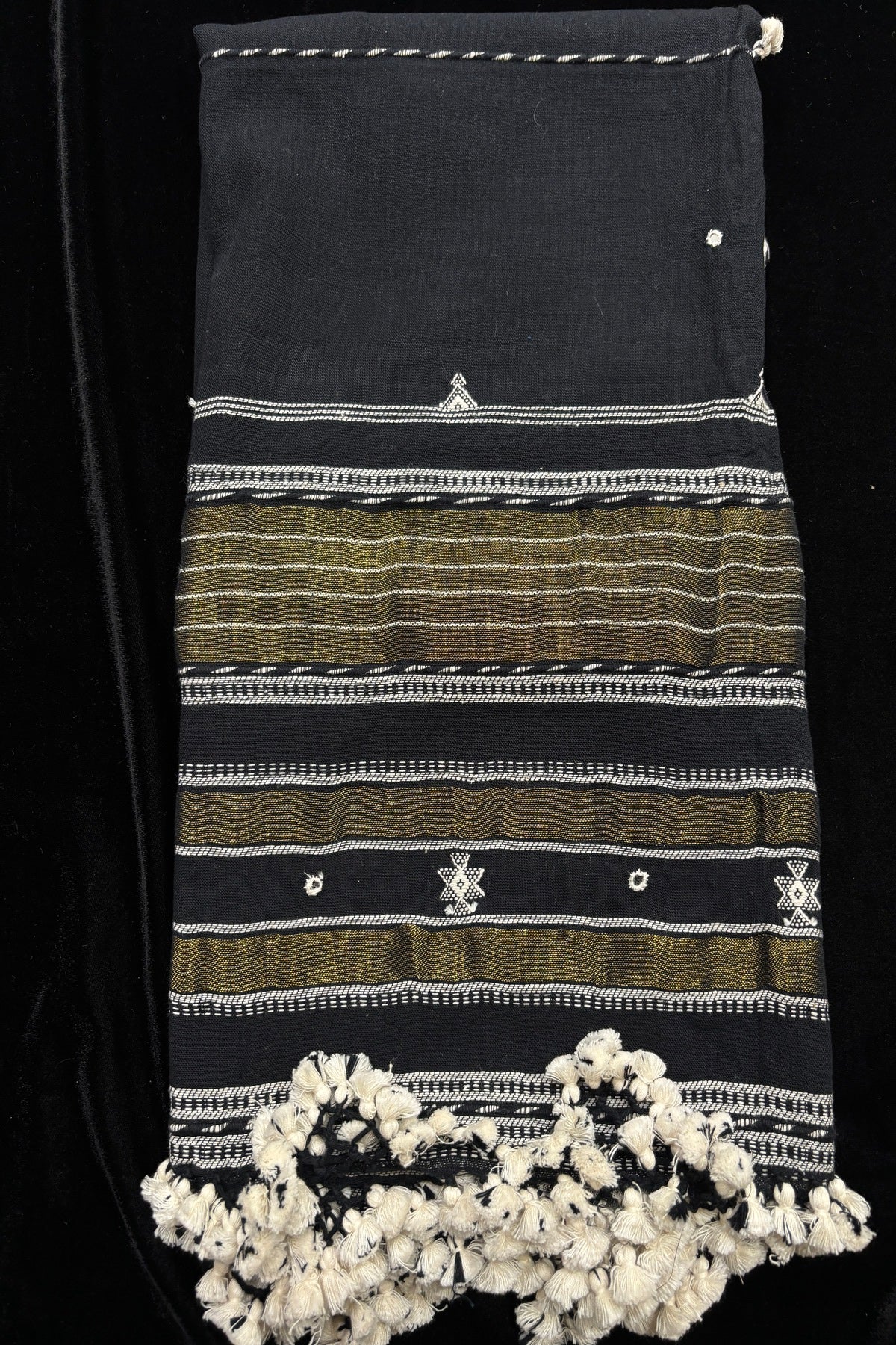 Black Mirror Worked Handwoven Pure Kala Cotton Bujodi Dupatta