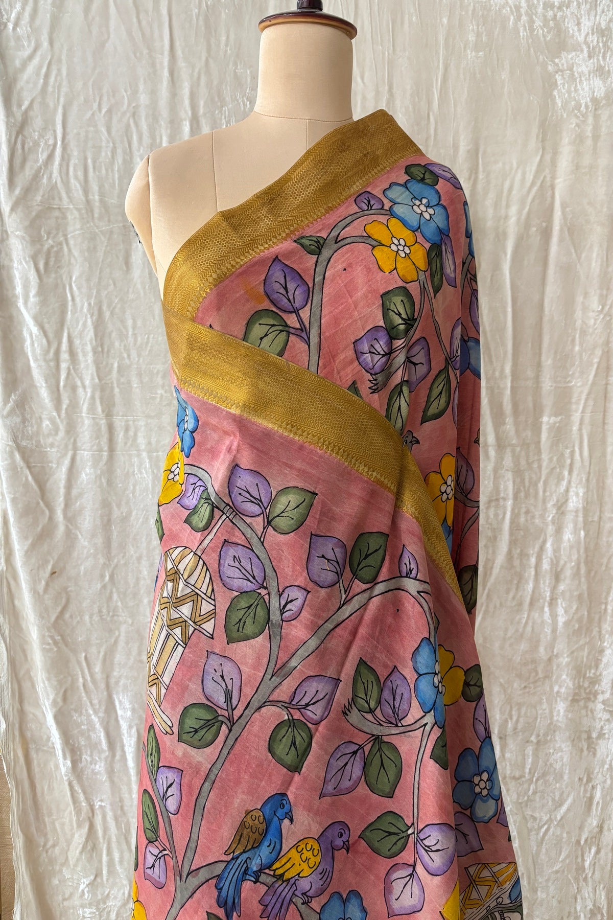 Peach Color Pure Pen Kalamkari Hand Painted Silk Dupatta With Beige Brocade Border