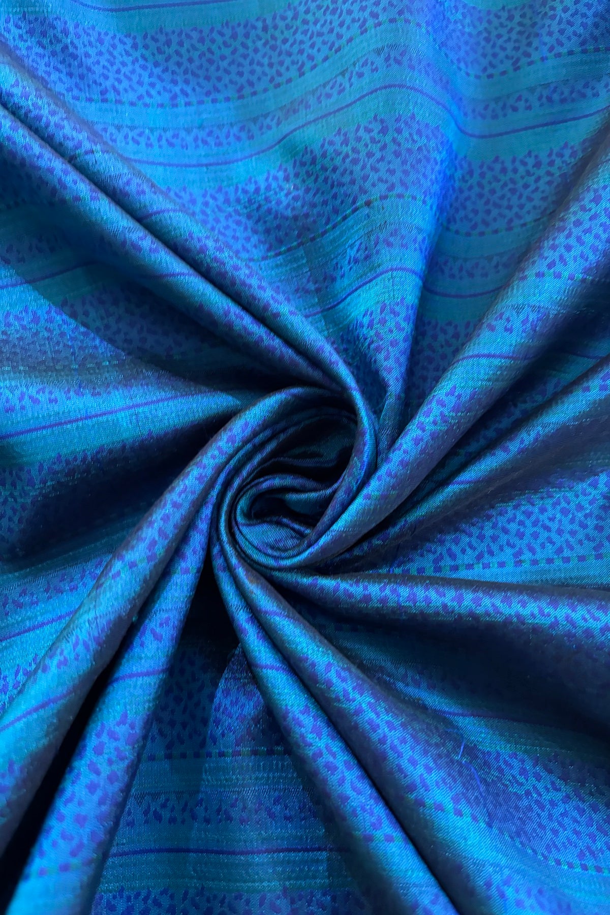 Rangkat Inspired Handwoven Pure Katan Tanchoi Hand-Woven Banaras Fabric