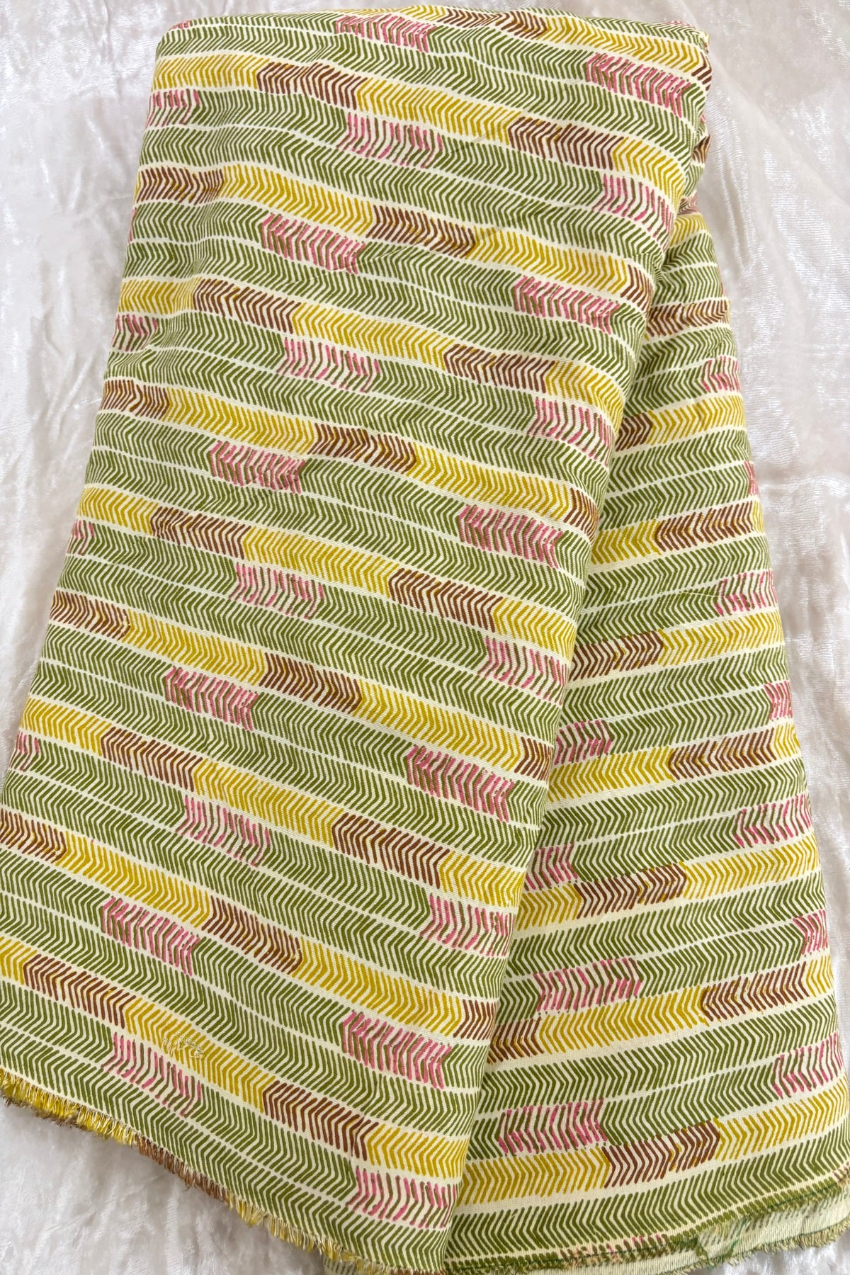 Chevron Style Digital Printed Rayon Cotton Fabric