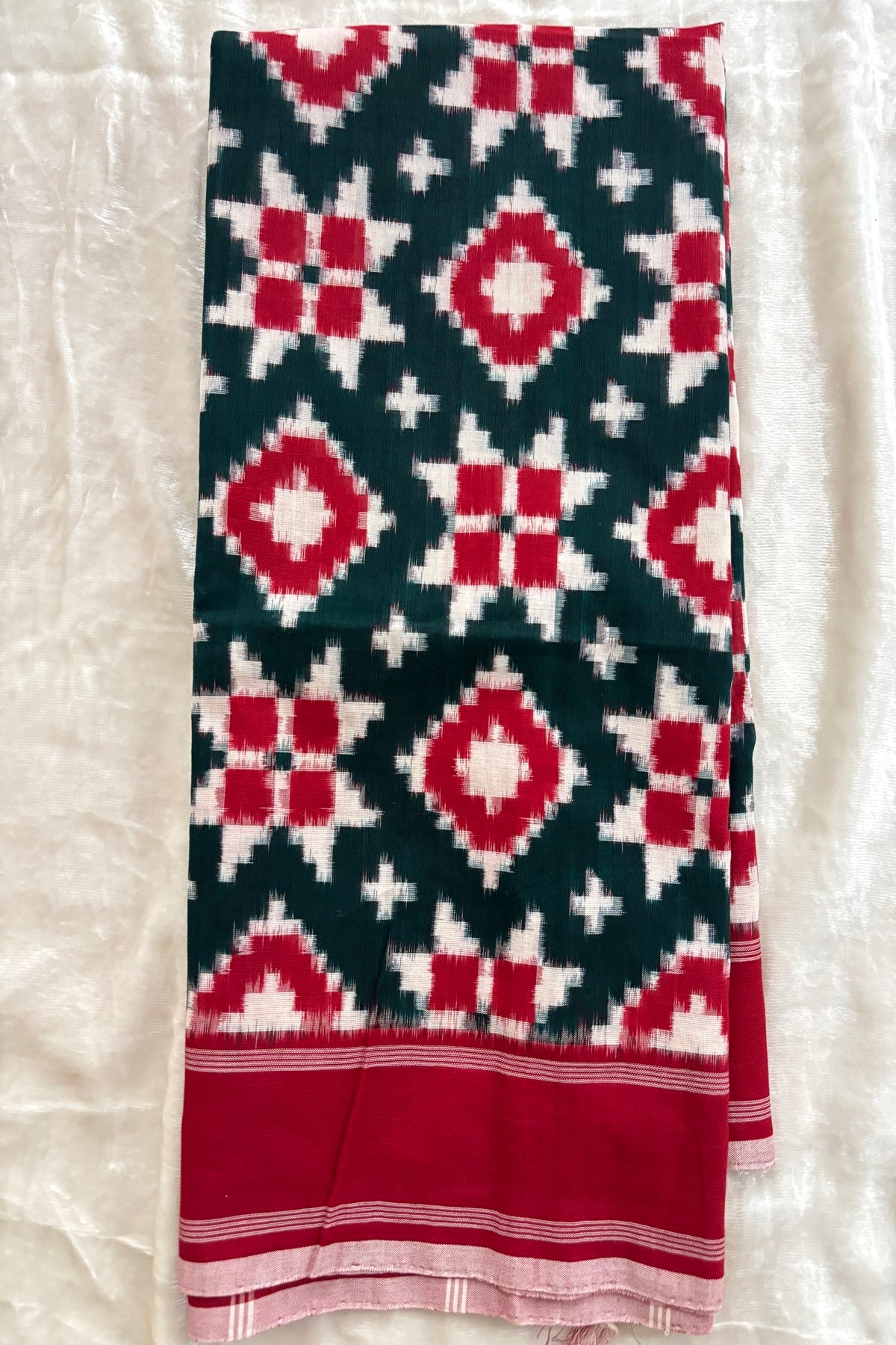 Bottle Green With Red Plain Bordered Geometric Pattern Teliyarumal Double Ikkat Dupatta
