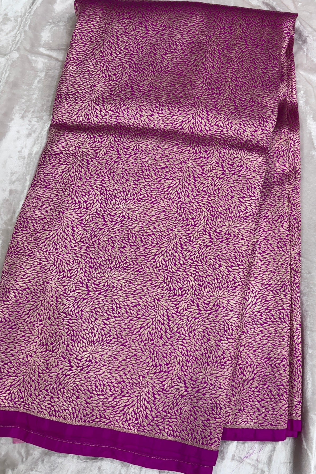Marquise Shaped Zari Woven Pure Katan Banaras Silk Fabric