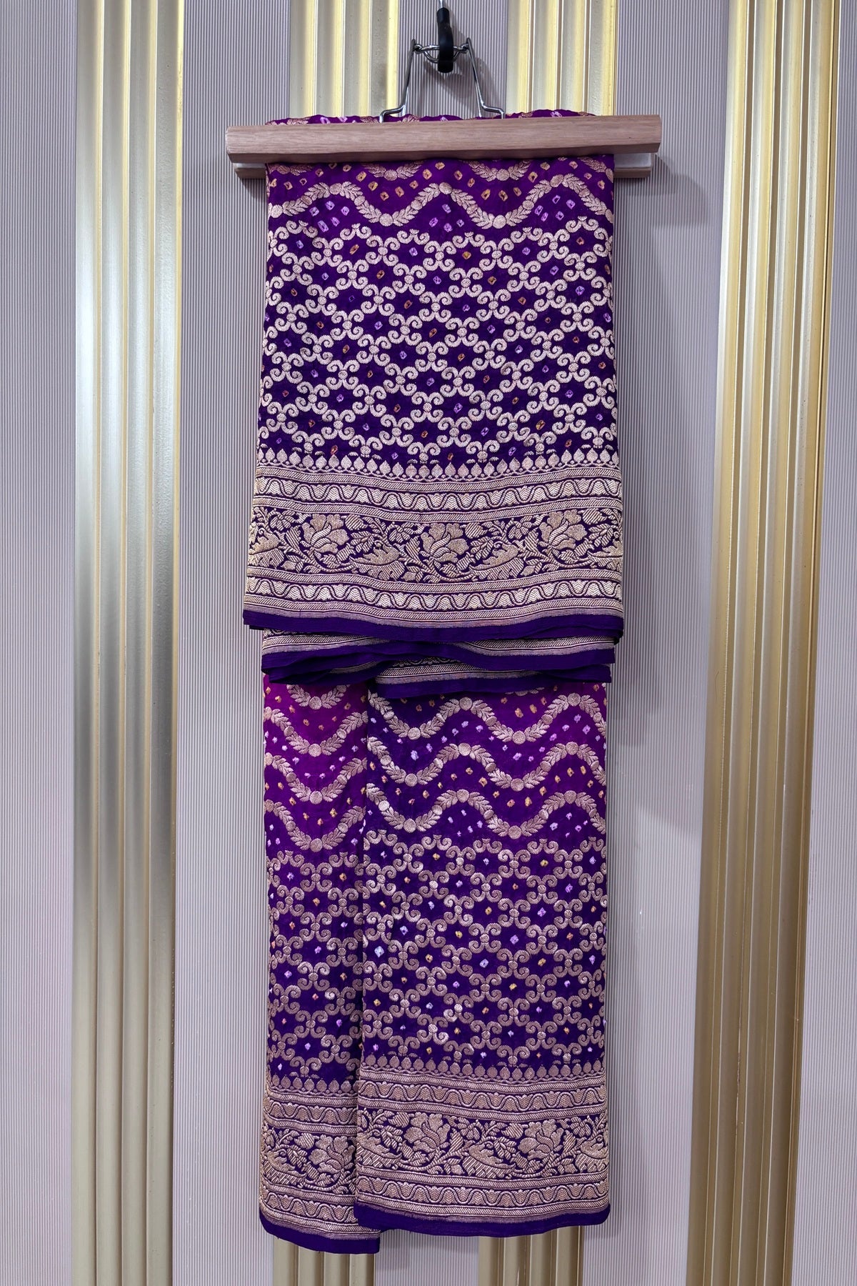 Hues Of Pink & Violet Pure Bandhani Banarasi Brocade Woven Georgette Dupatta