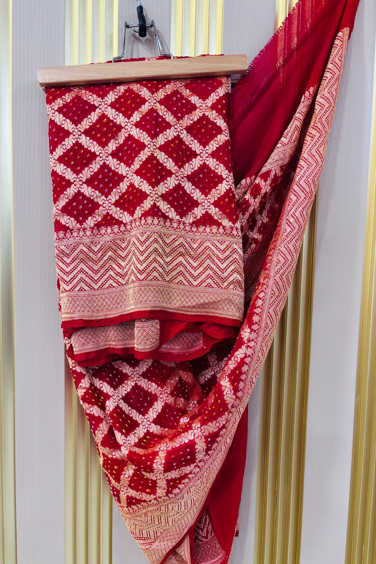 Chilly Red Pure Bandhani Banarasi Brocade Woven Georgette Dupatta
