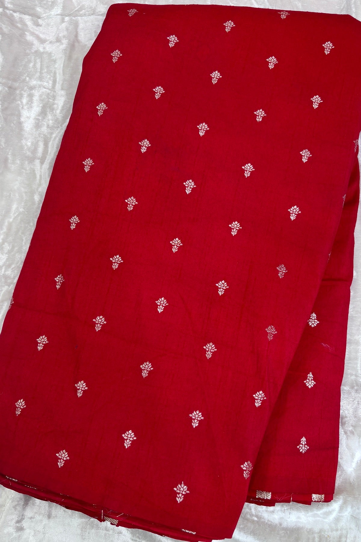 Matgold Zari Woven Floral Motif Semi Falling Rawsilk Fabric