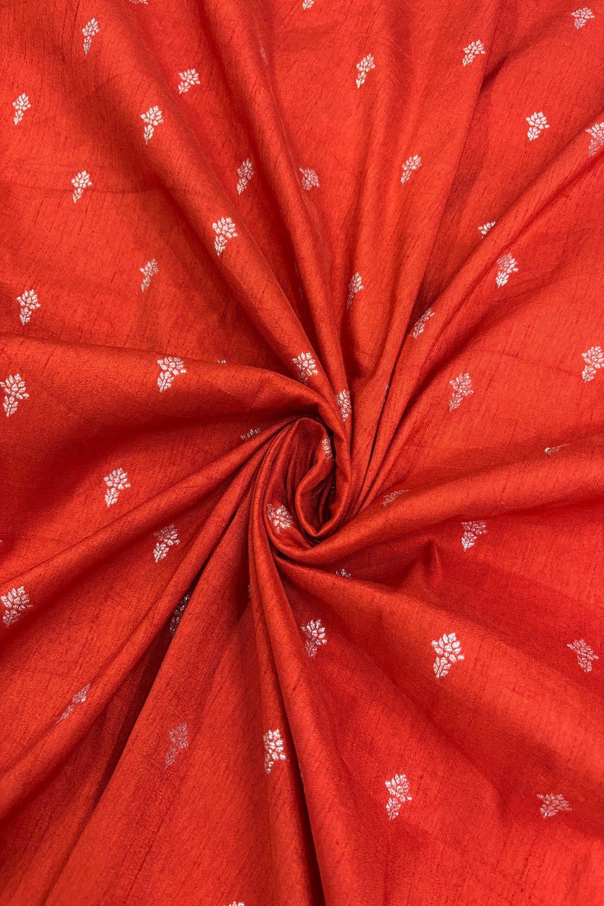 Matgold Zari Woven Floral Motif Semi Falling Rawsilk Fabric