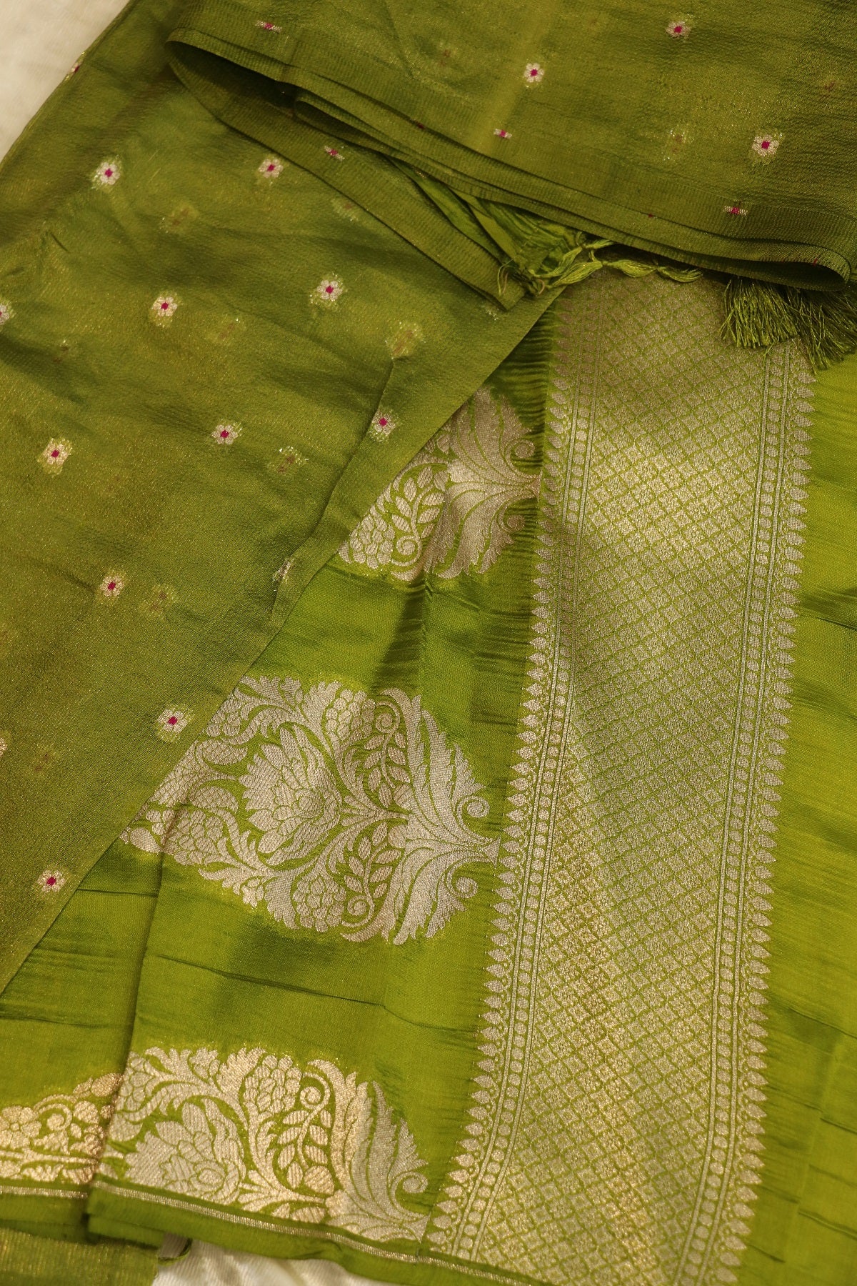 Pure Silk Zari Line Banarasi Meena Butti Dupatta