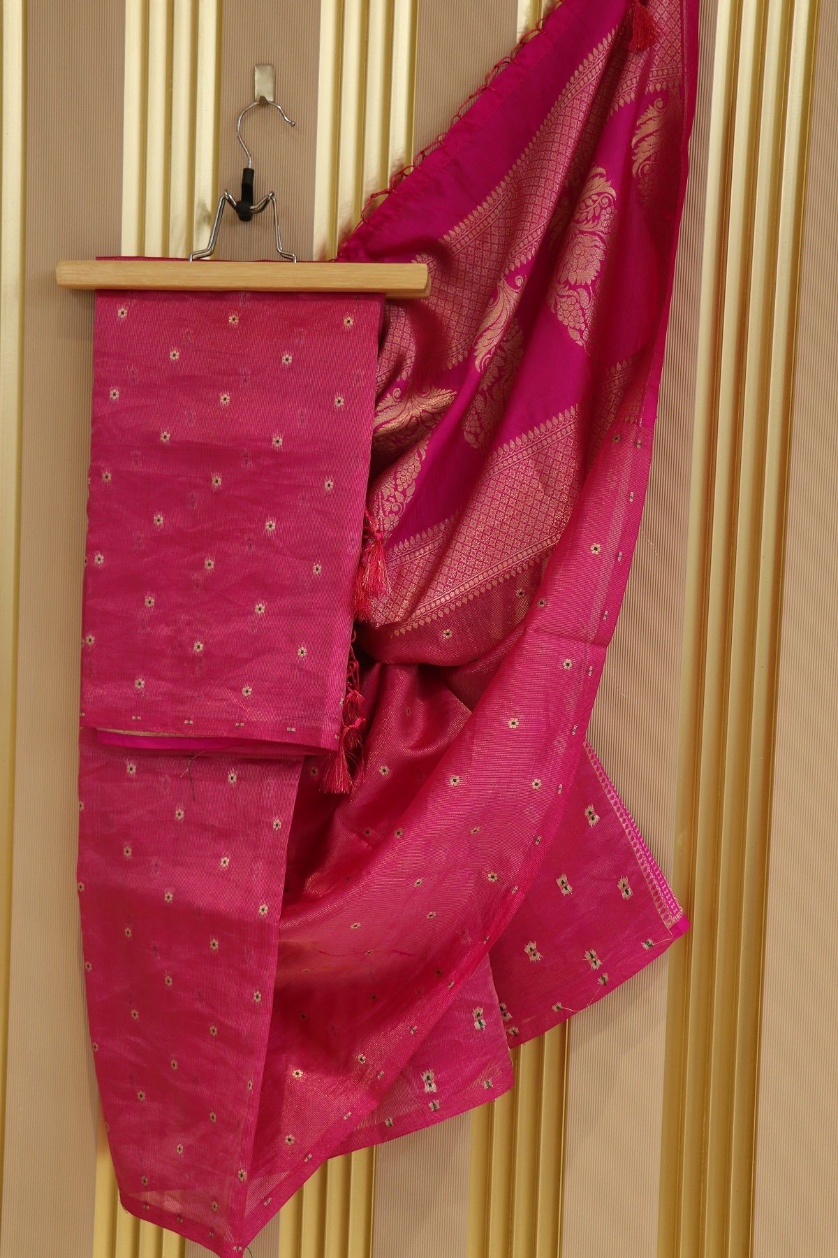 Pure Silk Zari Line Banarasi Meena Butti Dupatta