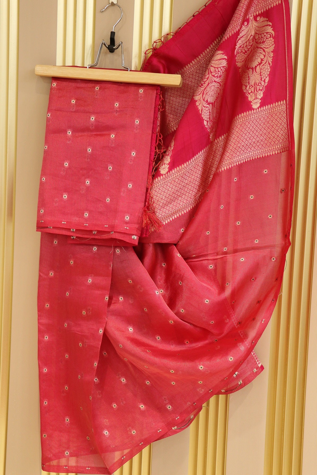 Pure Silk Zari Line Banarasi Meena Butti Dupatta