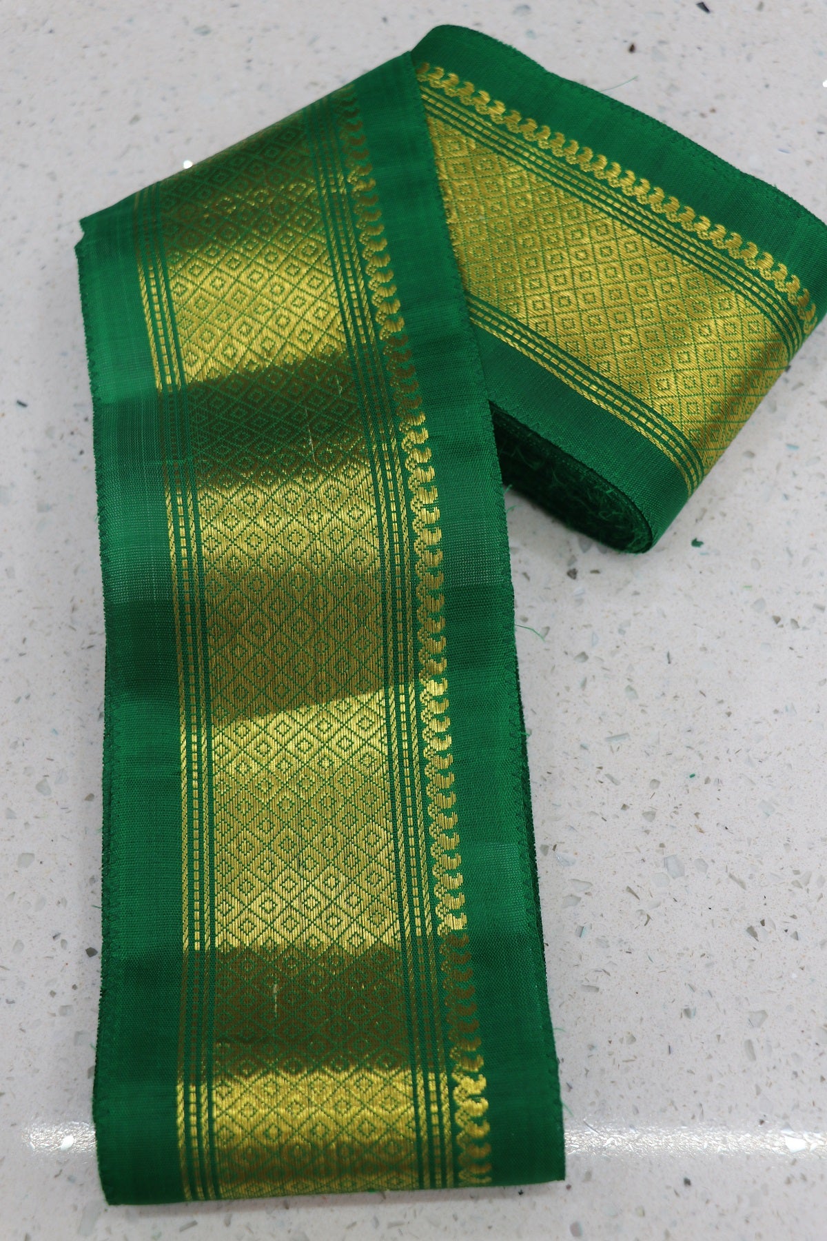 4 Inches Pure Kanchi Border/Lace In Diamond & Mango Woven Pattern