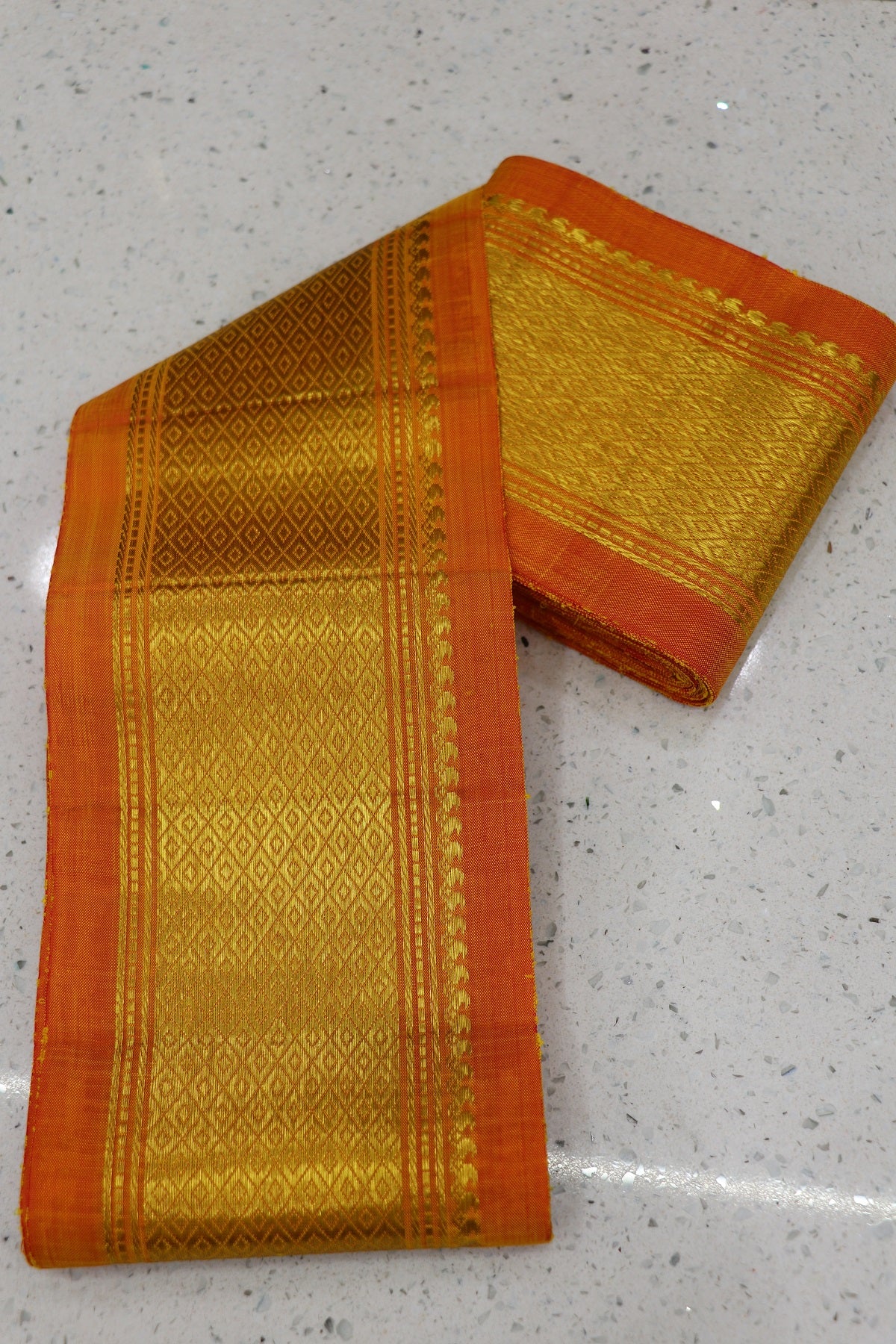 6 inches Pure Kanchi Border/Lace In Diamond & Mango Woven Pattern