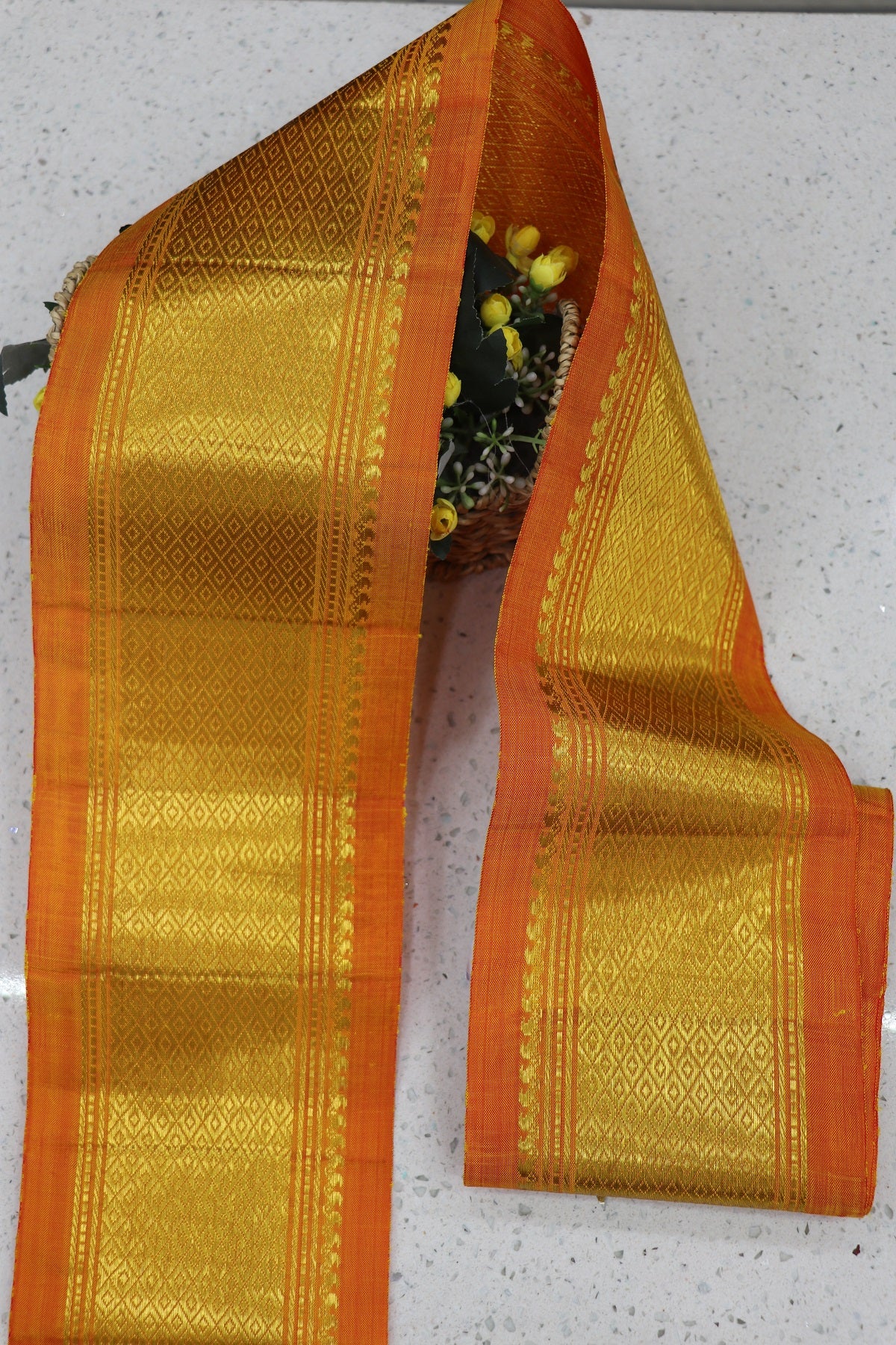 6 inches Pure Kanchi Border/Lace In Diamond & Mango Woven Pattern