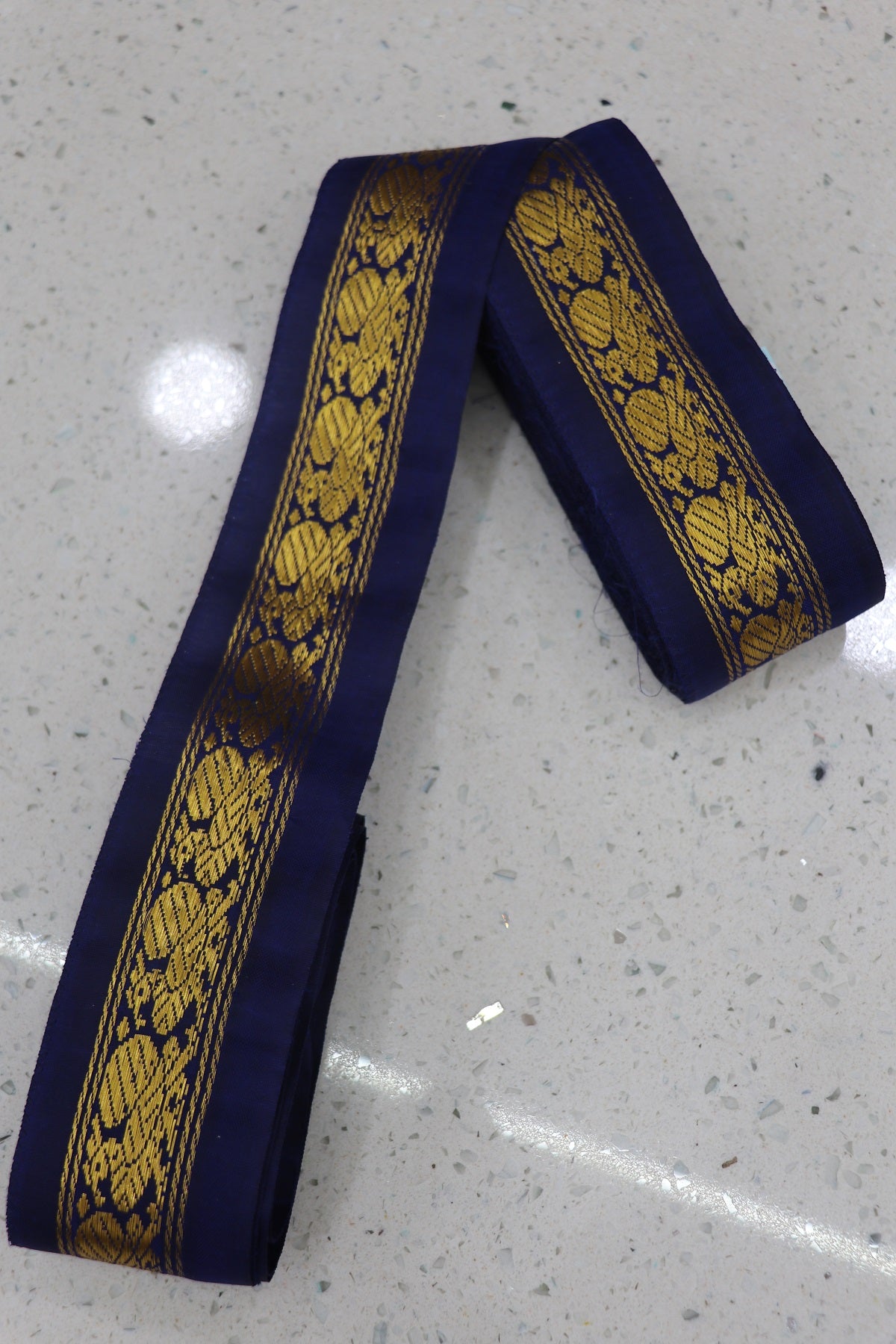 2.5 Inches Kanchi Woven Border/Lace With Annapakshi Motif