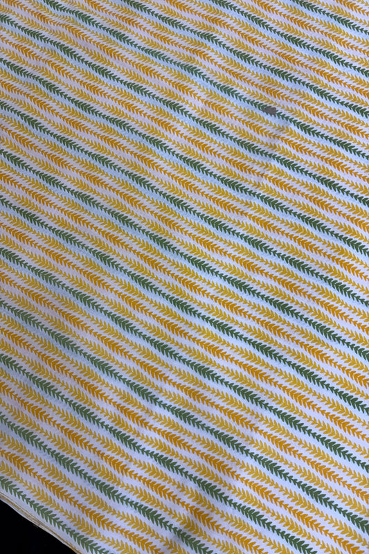 Horizontal Waved Rhythmogram Screen Printed Pure Cotton Fabric
