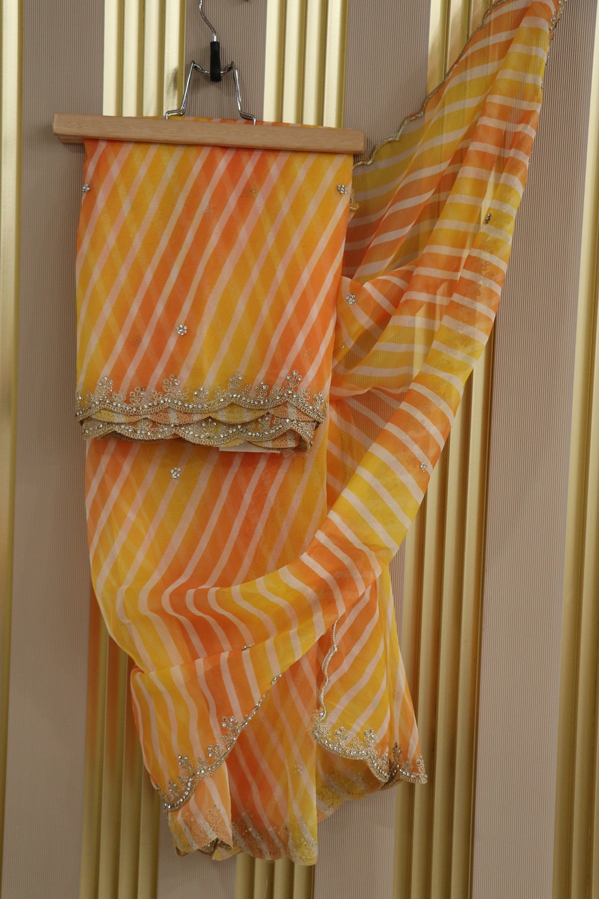 Leheriya Printed Dual Shaded Organza Scalloped Dupatta With Zari Cording & Stones