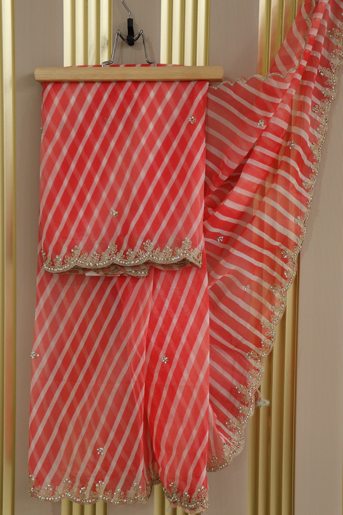 Leheriya Printed Dual Shaded Organza Scalloped Dupatta With Zari Cording & Stones