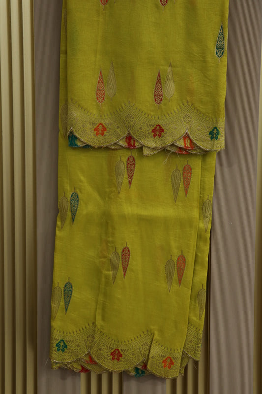 Dola Silk Dupattas With Leaf Shape Woven Meena Motifs With Scalloped Border