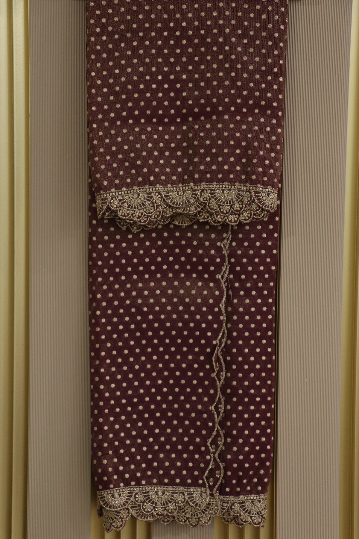 Polka Dota Woven Uppada Tissue Dupatta With Scallop Embroidery & Sequins