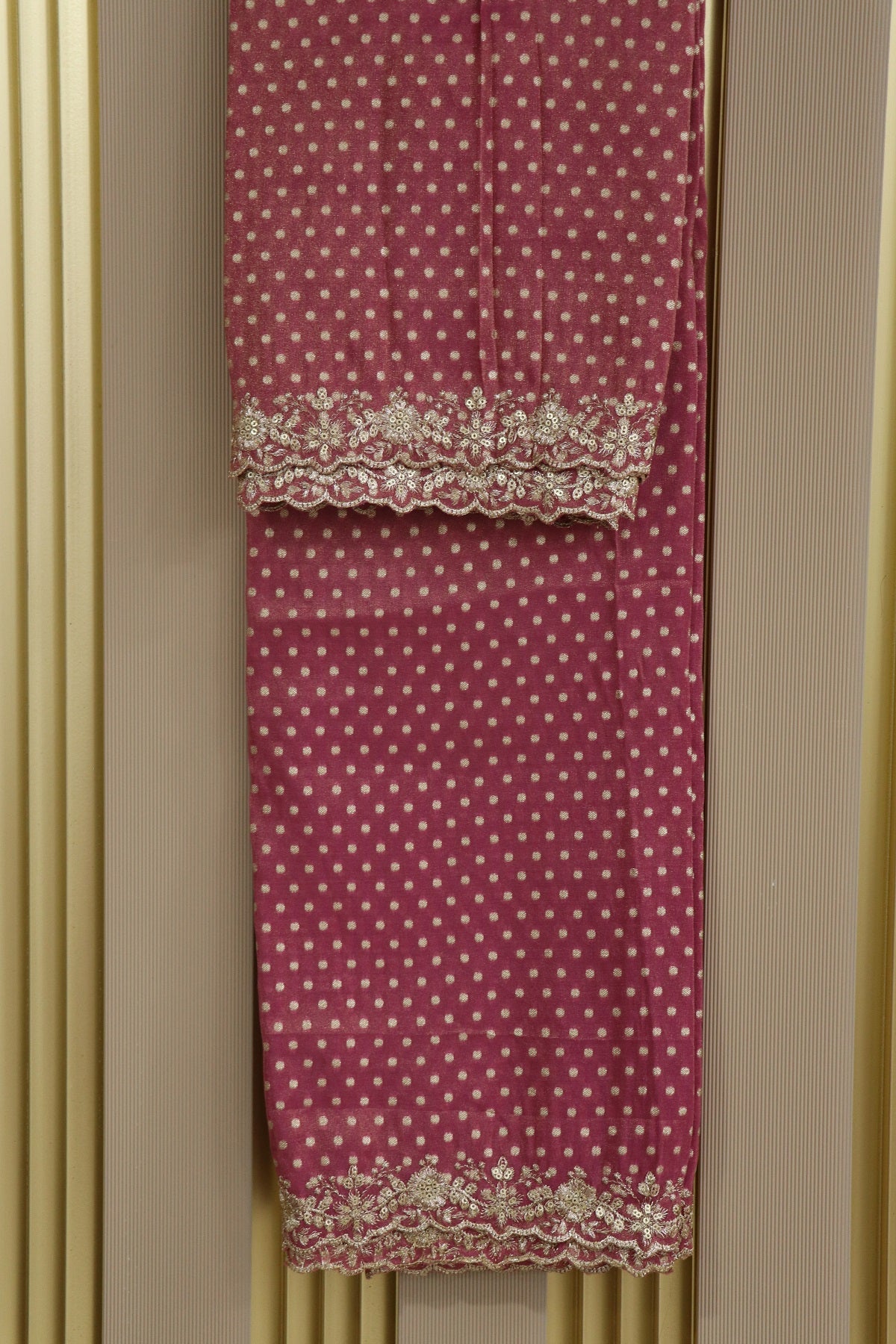 Polka Dota Woven Uppada Tissue Dupatta With Scallop Boder